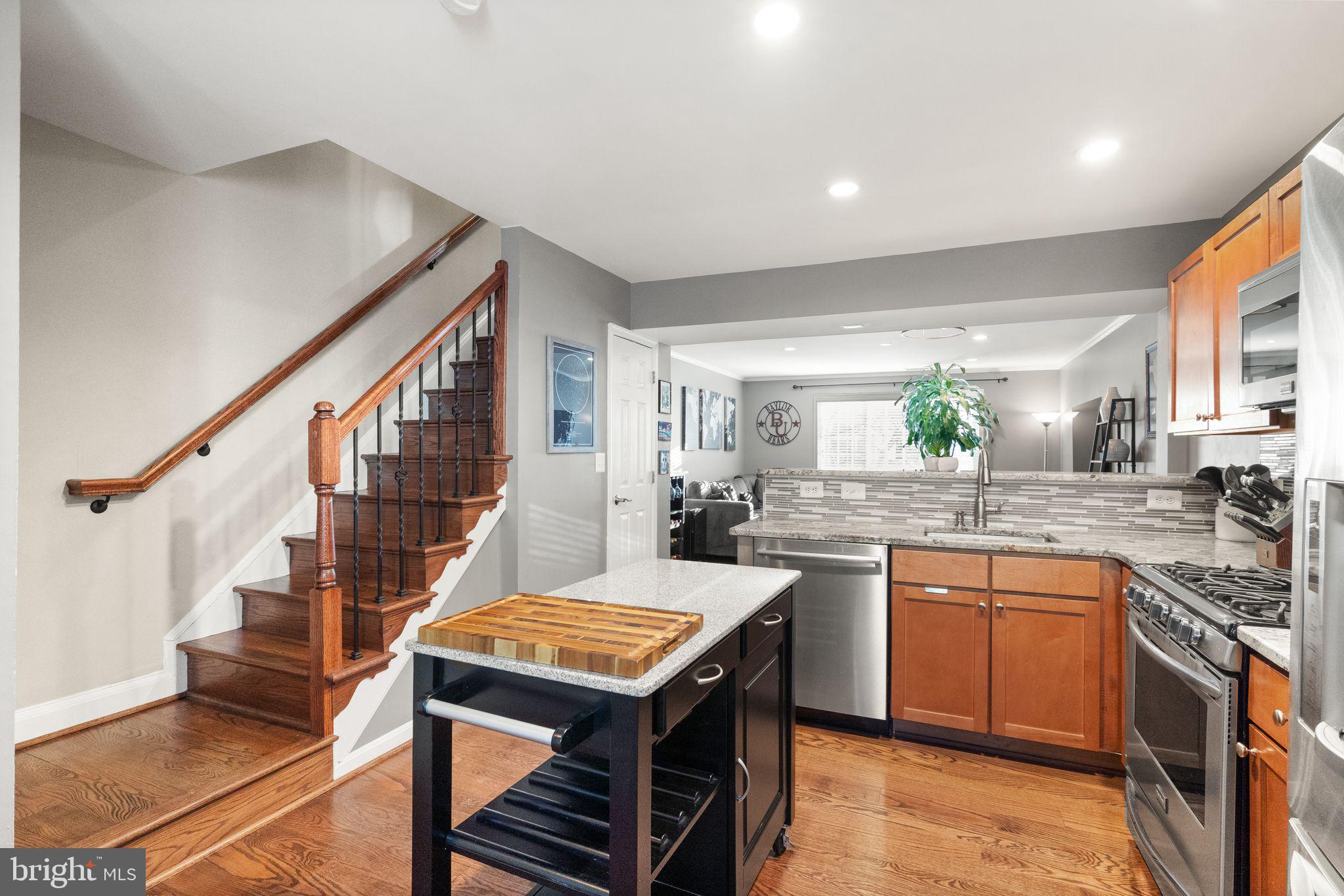 PARKSIDE AT ALEXANDRIA - Residential