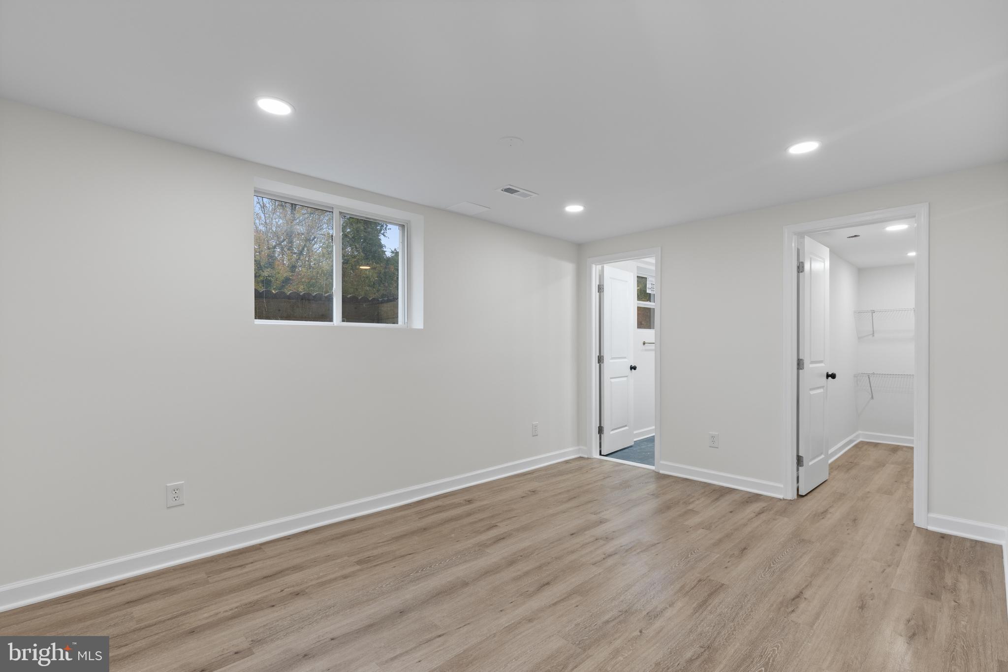WINDSOR TERRACE - Residential