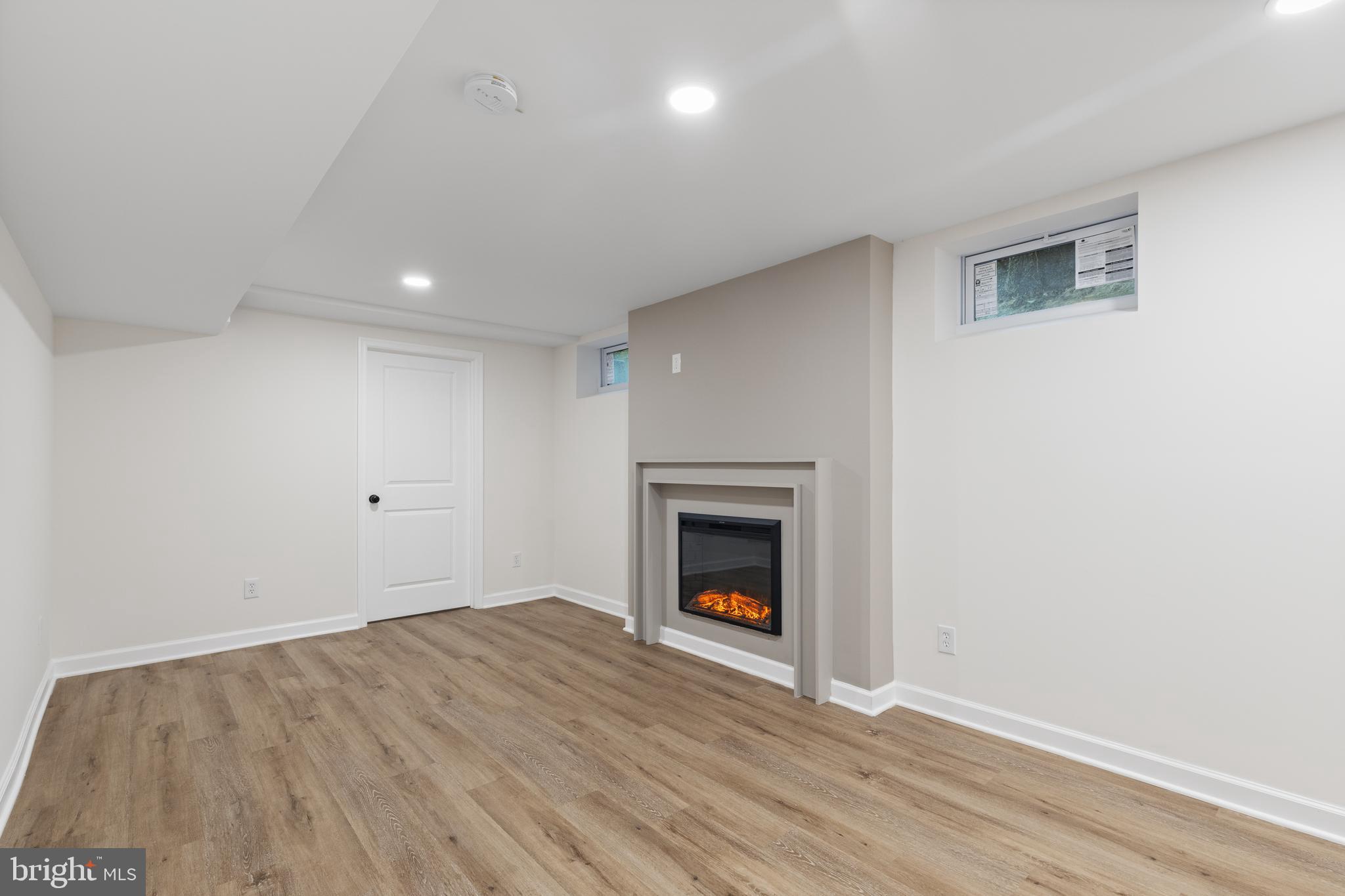 WINDSOR TERRACE - Residential
