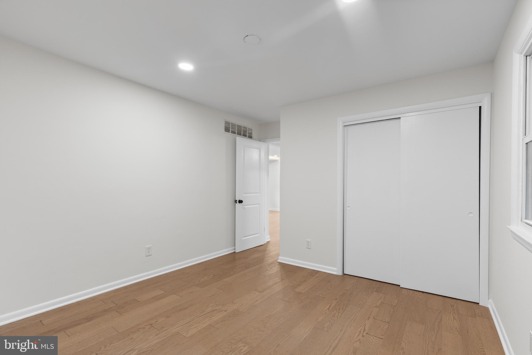 WINDSOR TERRACE - Residential