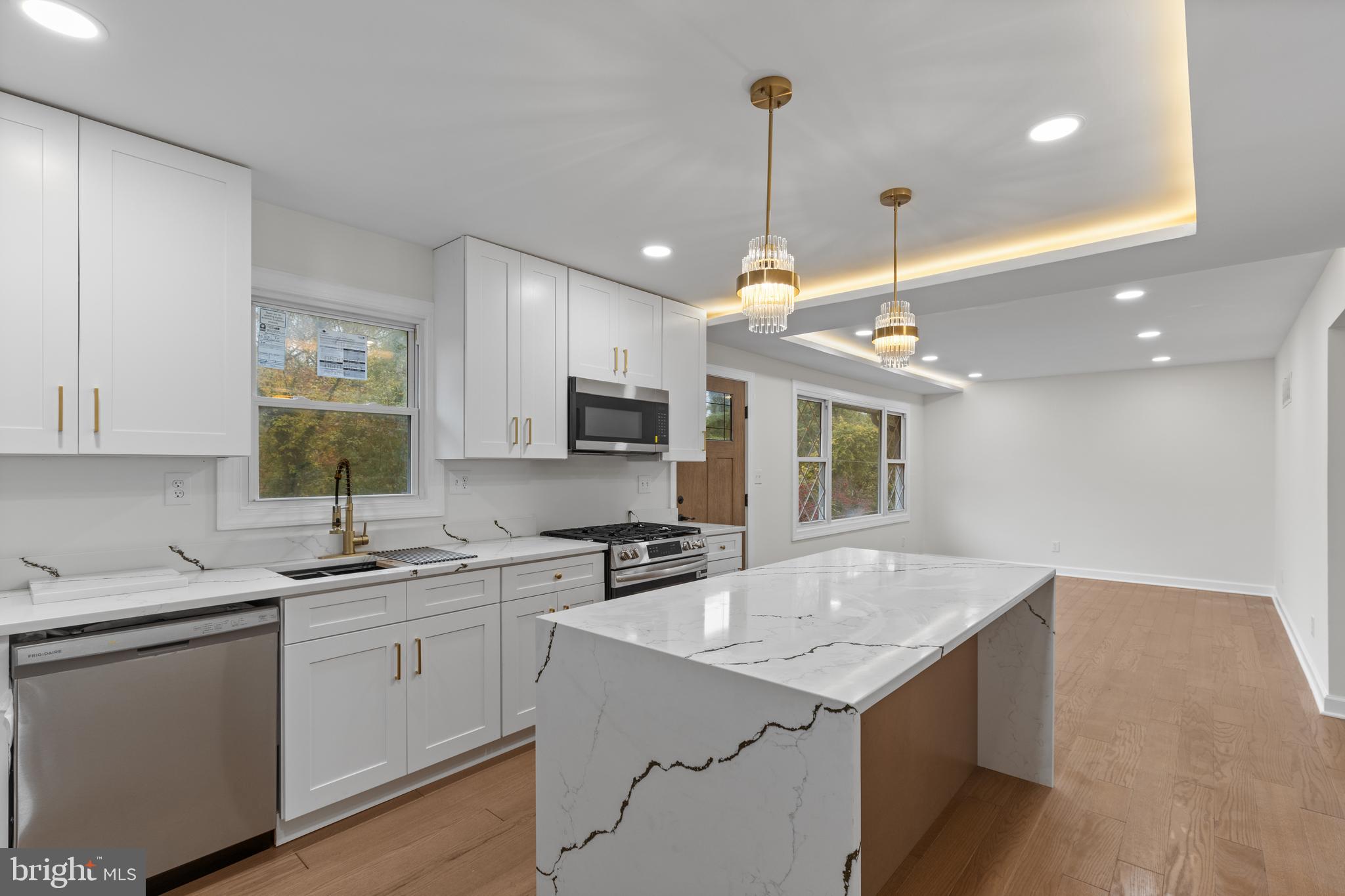 WINDSOR TERRACE - Residential