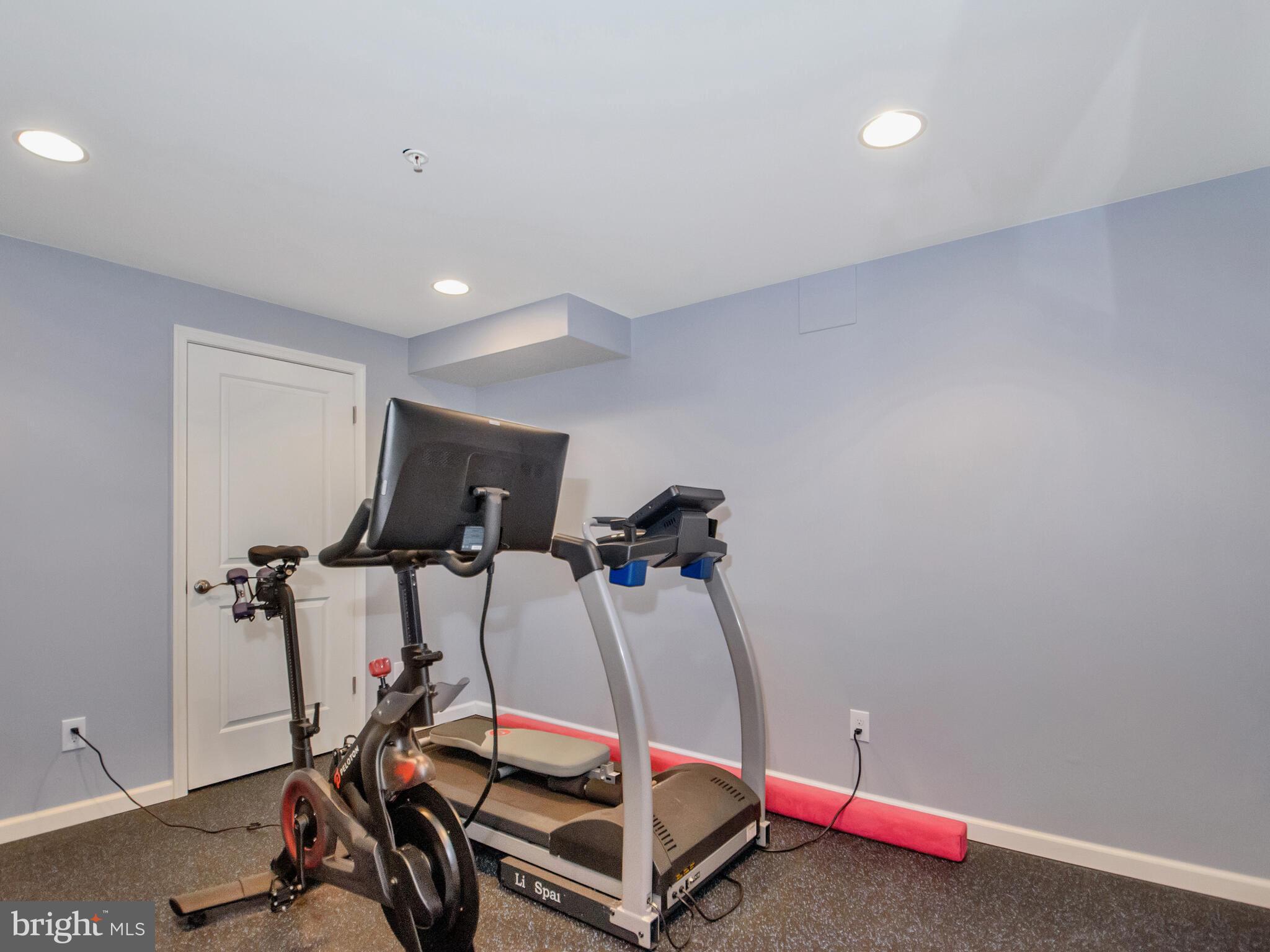 THORNDALE - Residential