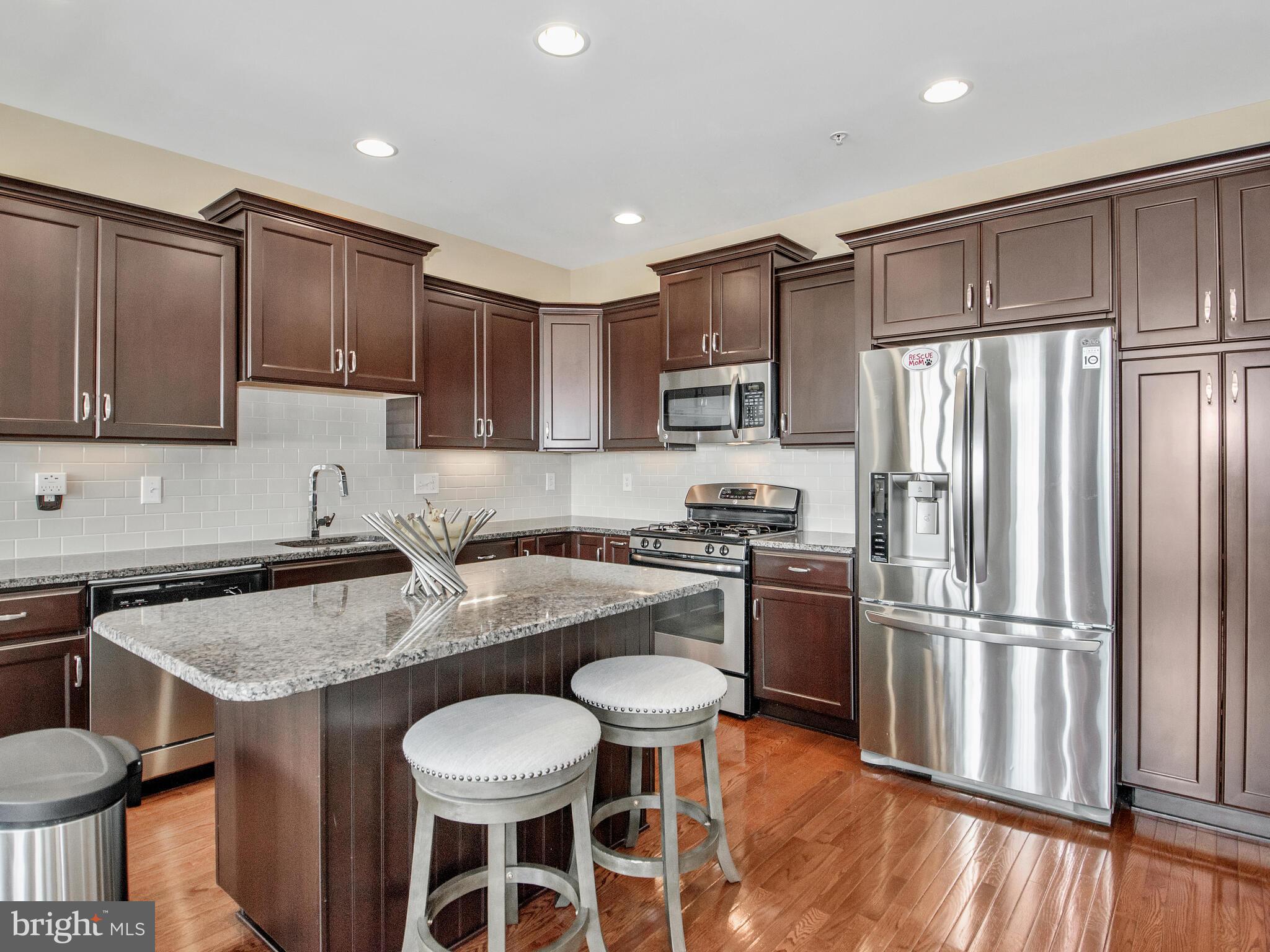 THORNDALE - Residential