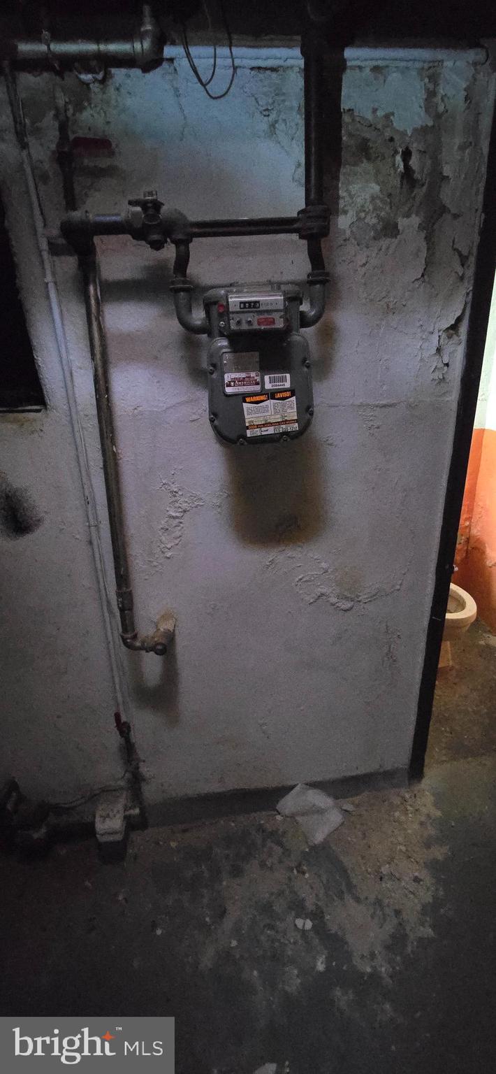 OXFORD CIRCLE - Residential