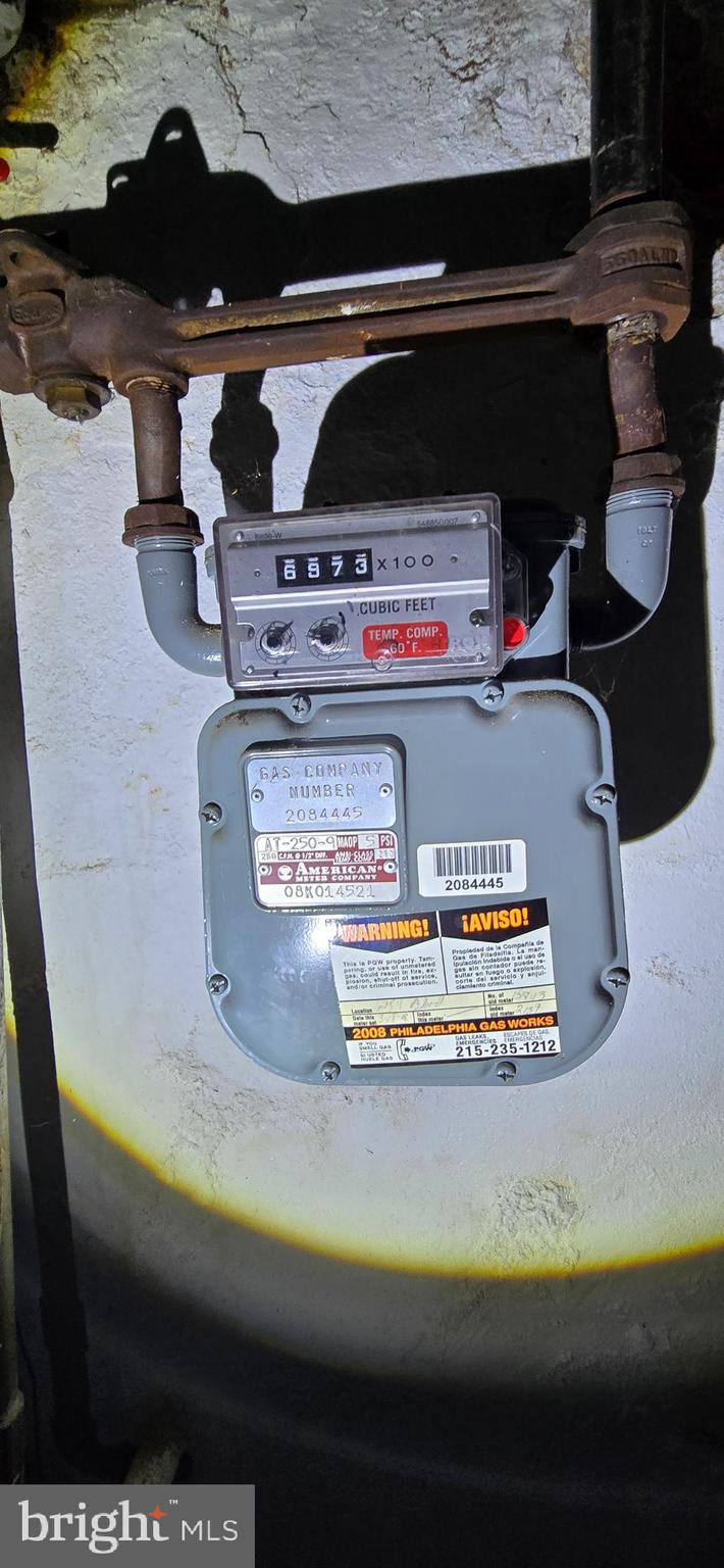 OXFORD CIRCLE - Residential