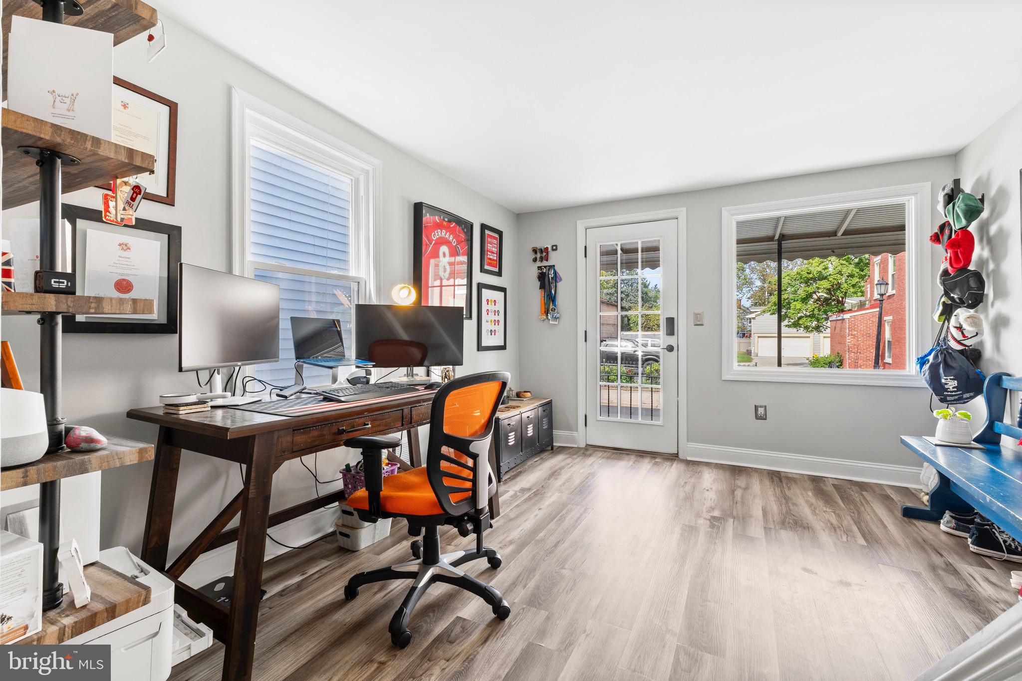 12 E BURLINGTON STREET