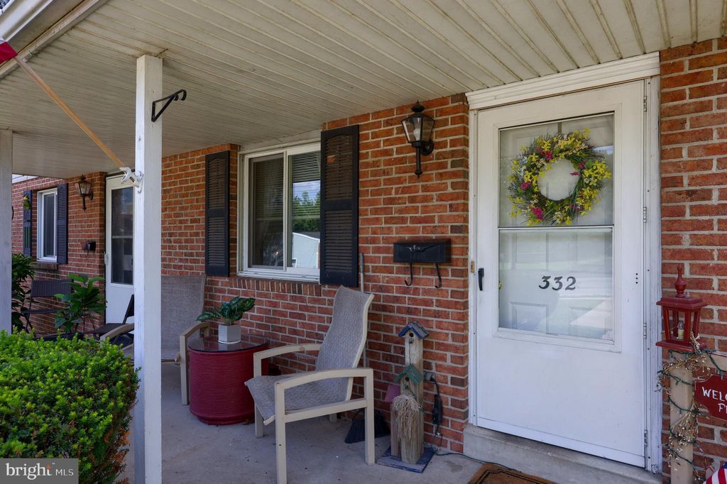 Photo of 332 N FOURTH ST, COLUMBIA, PA 17512 (MLS # PALA2038598)