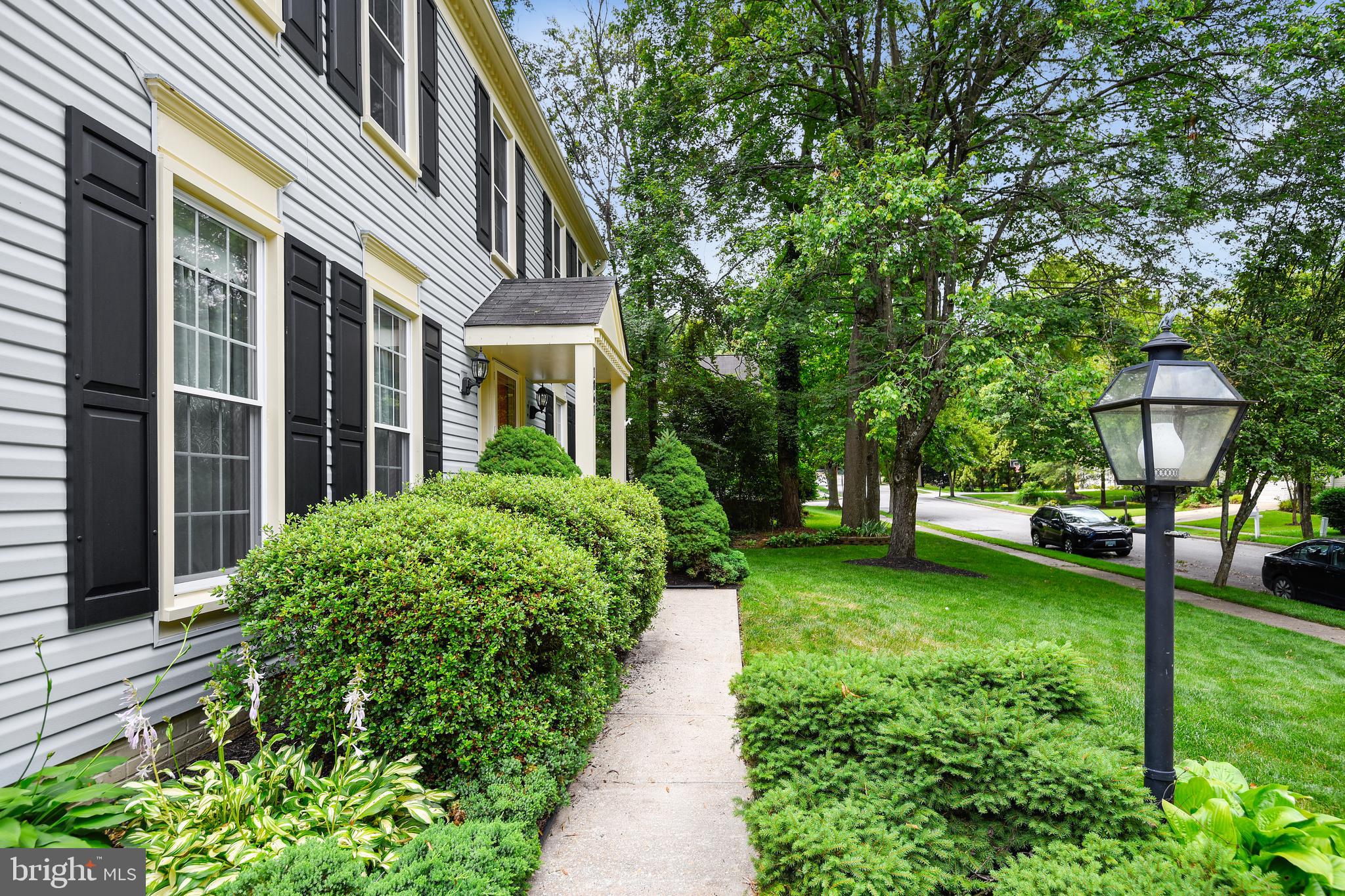 SETON WOODS - Residential