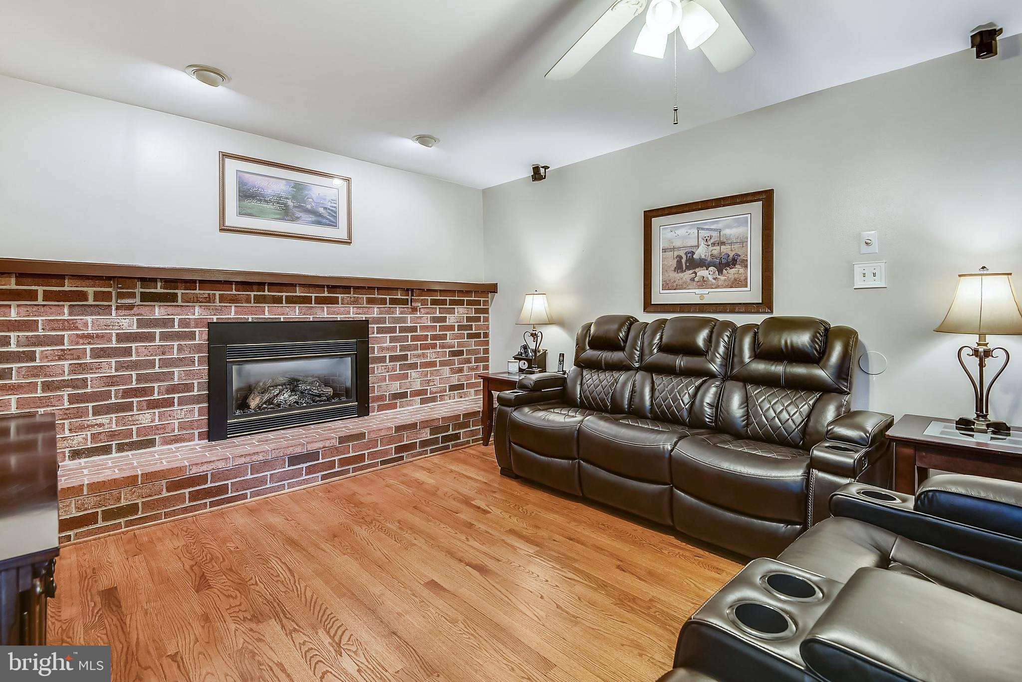 SETON WOODS - Residential