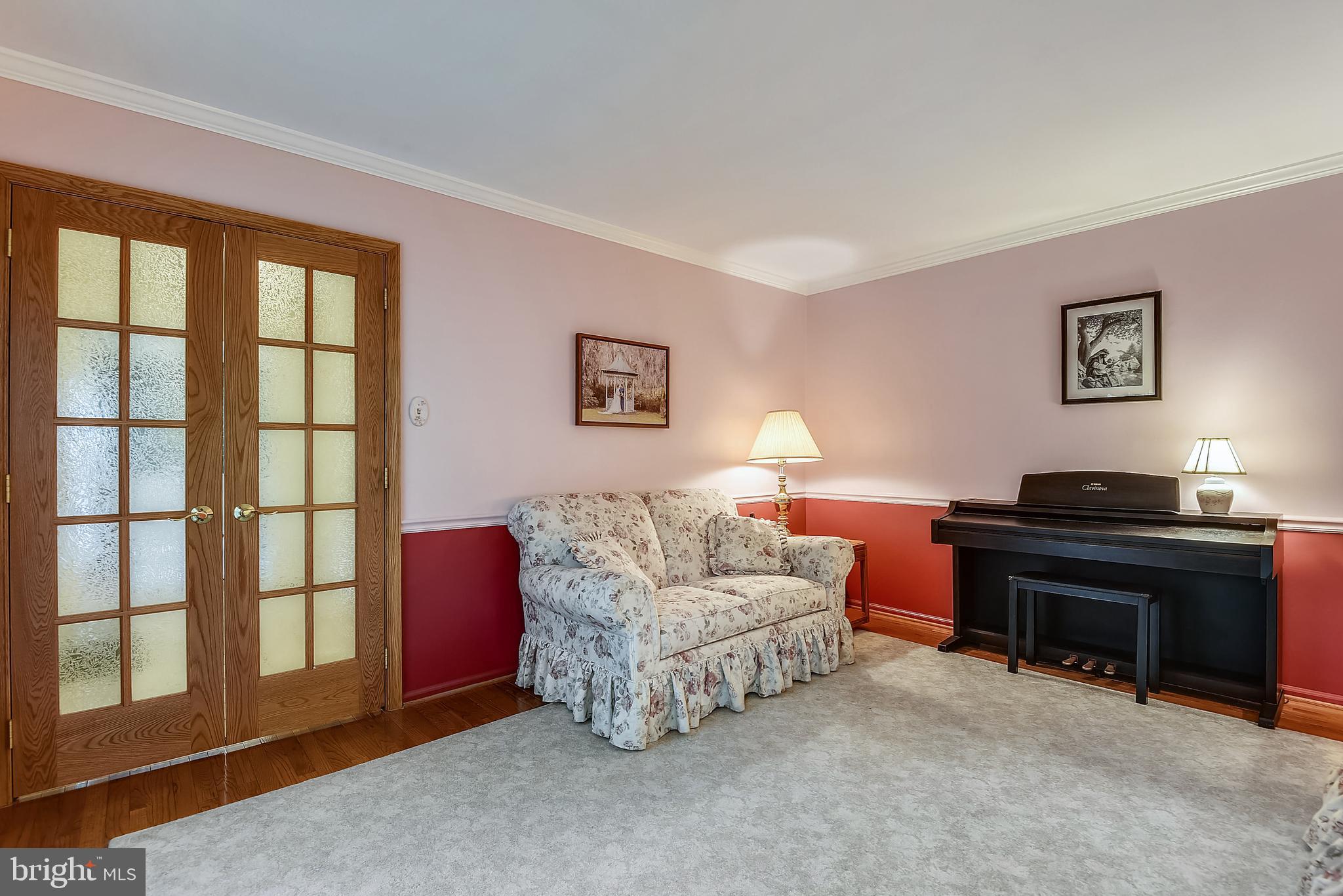 SETON WOODS - Residential