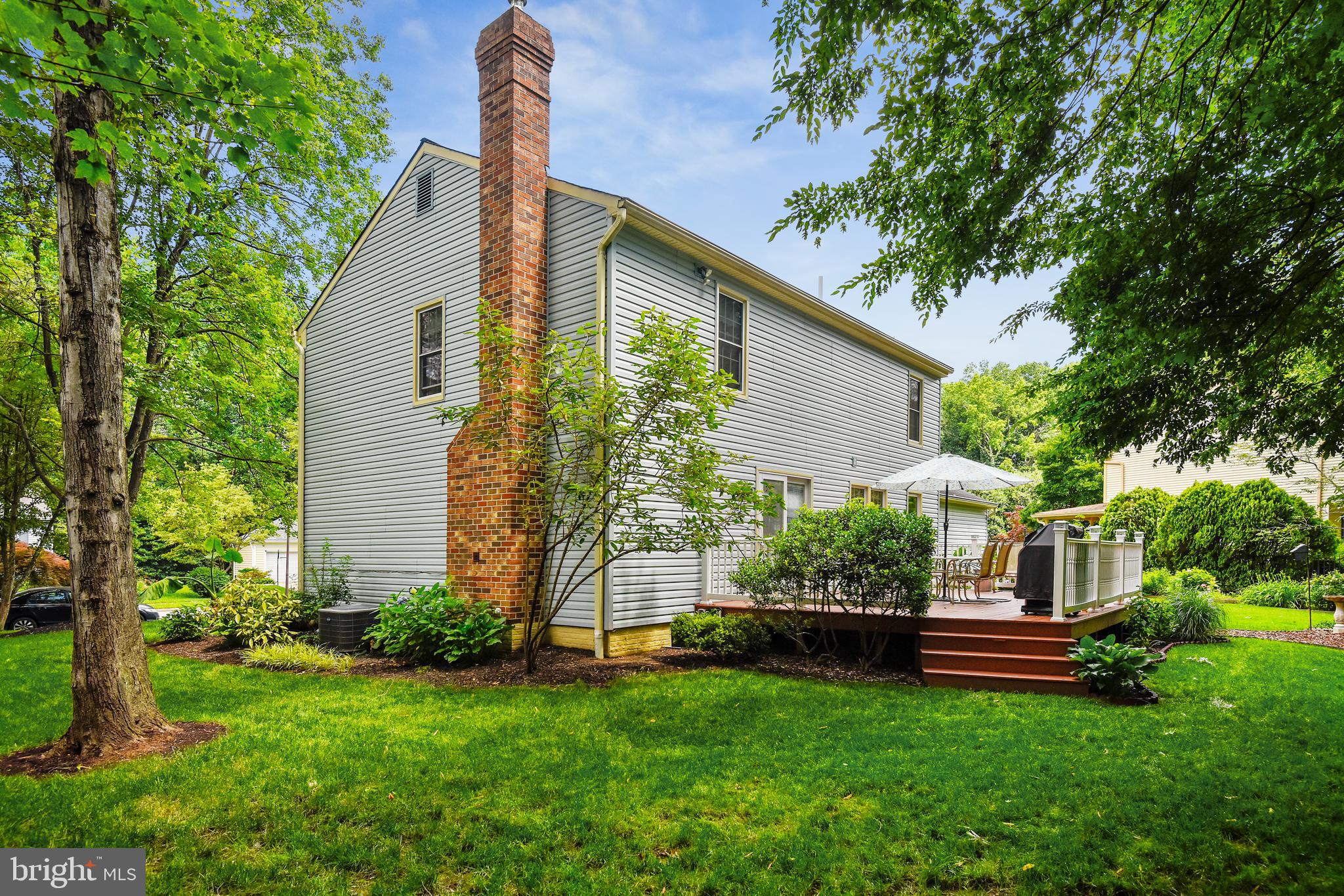 SETON WOODS - Residential