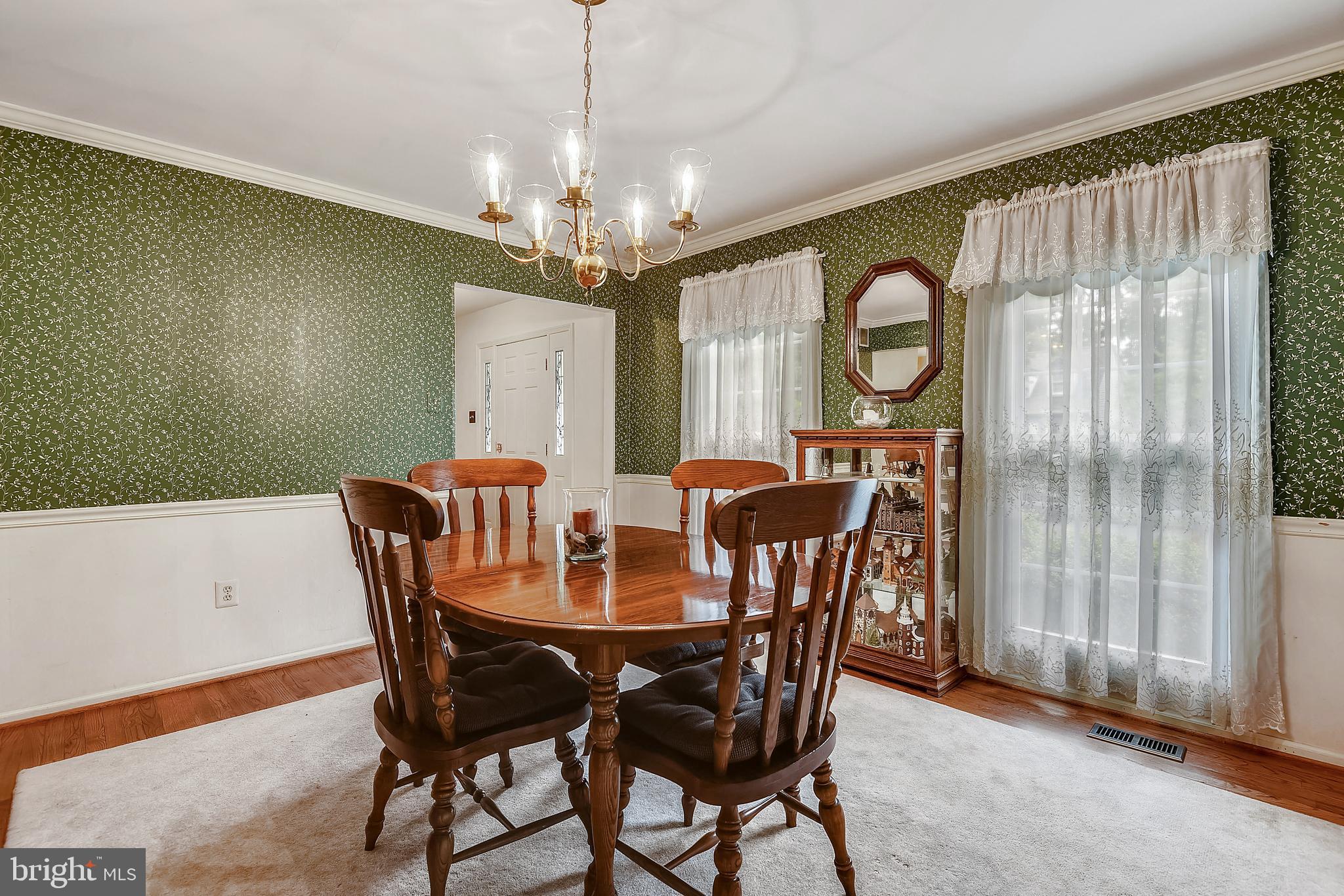 SETON WOODS - Residential