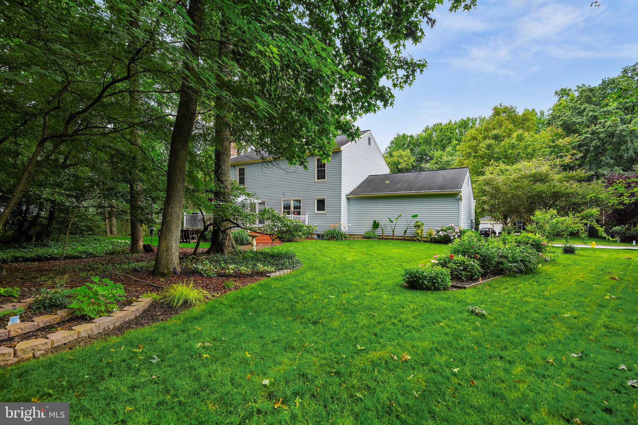 SETON WOODS - Residential