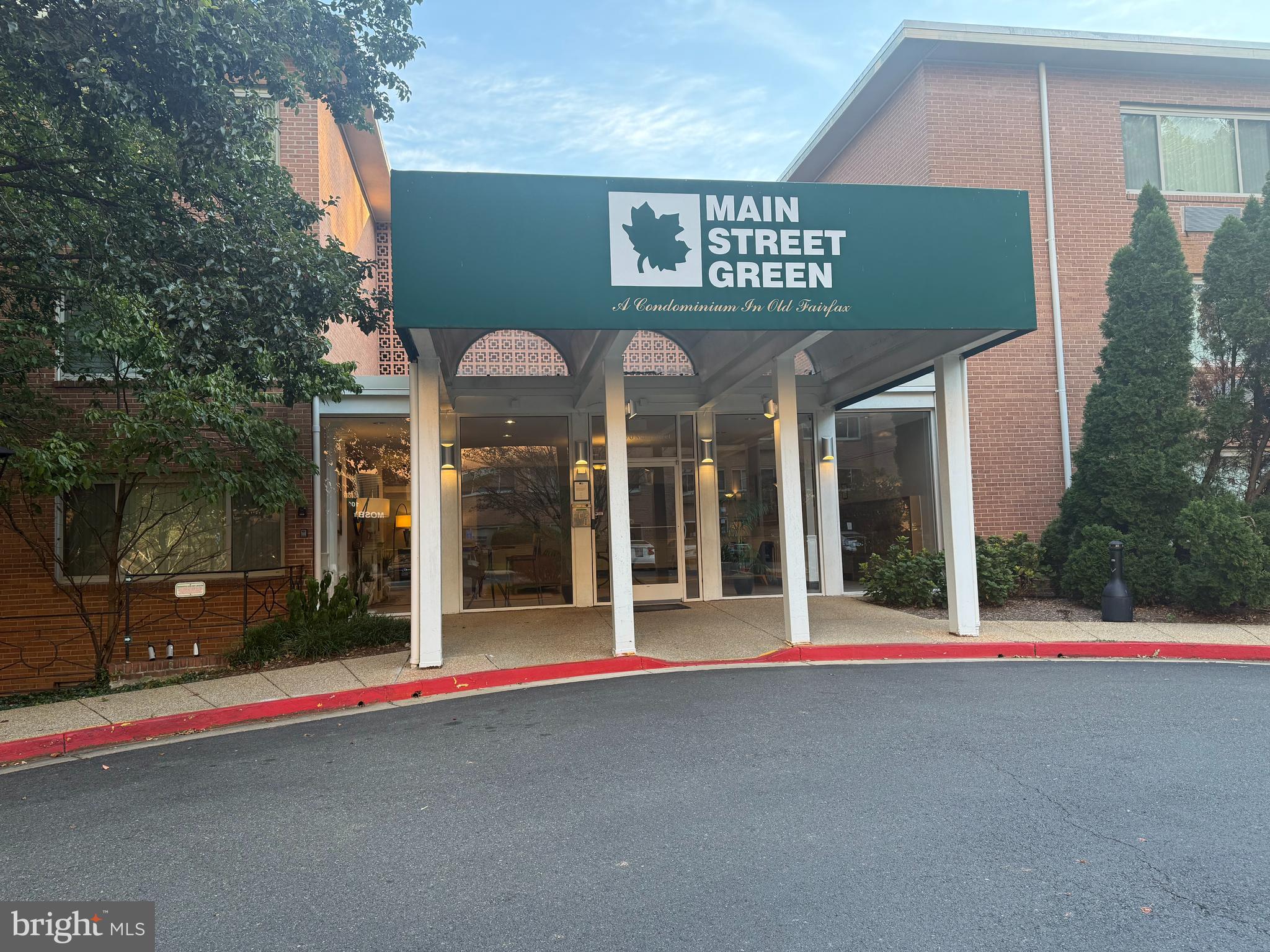 MAIN STREET GREEN - Residential
