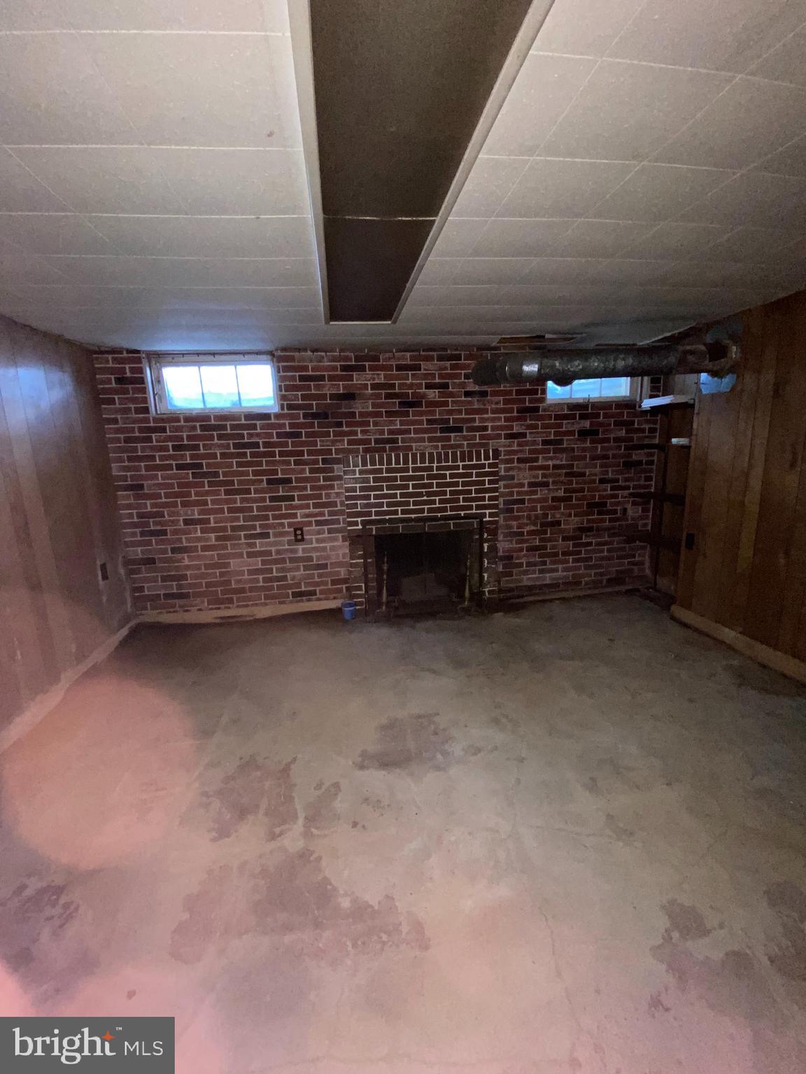 RIVERVIEW PARK - Residential