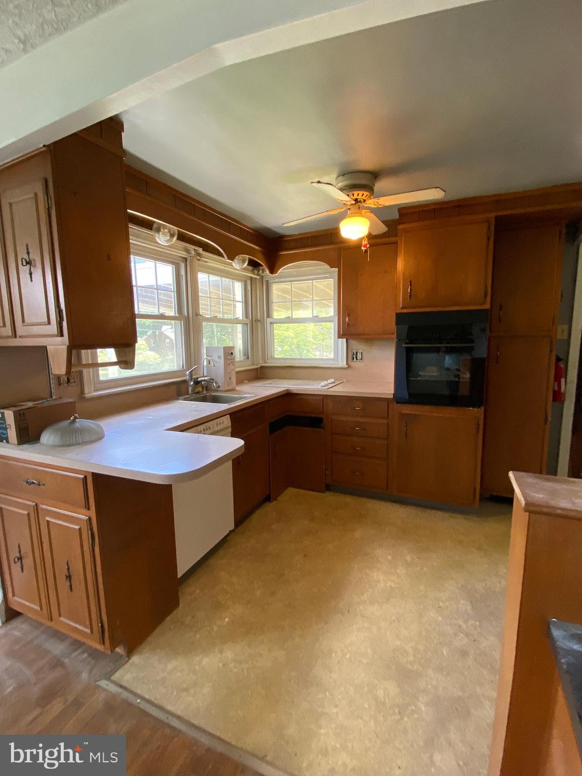 RIVERVIEW PARK - Residential