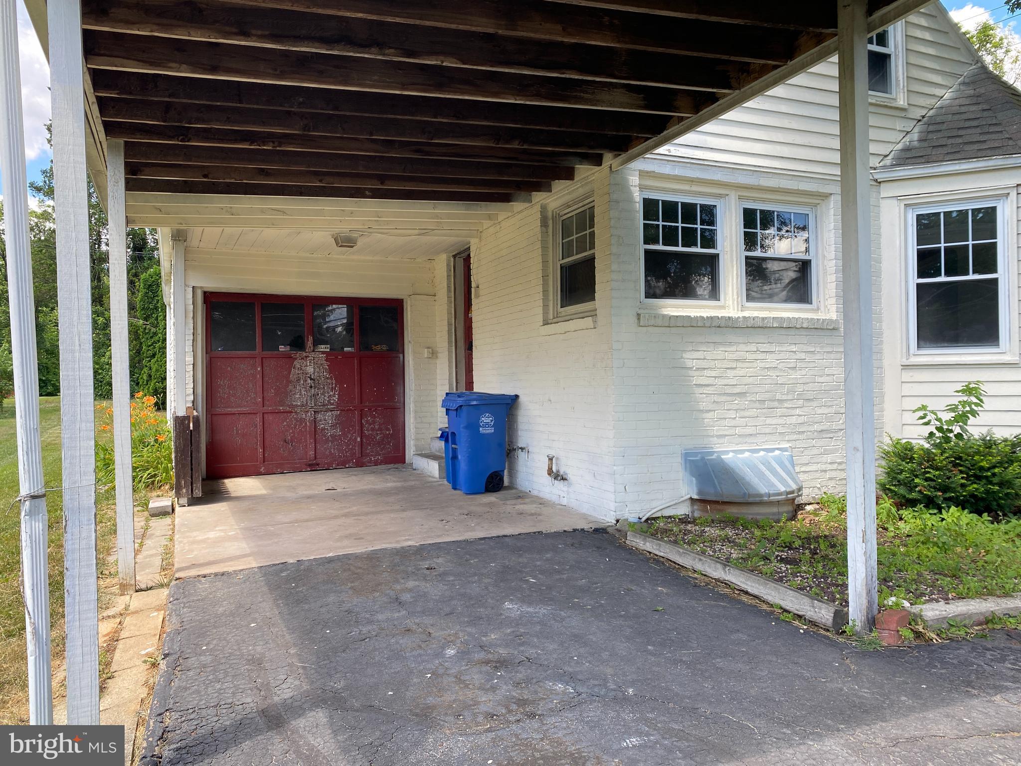 RIVERVIEW PARK - Residential