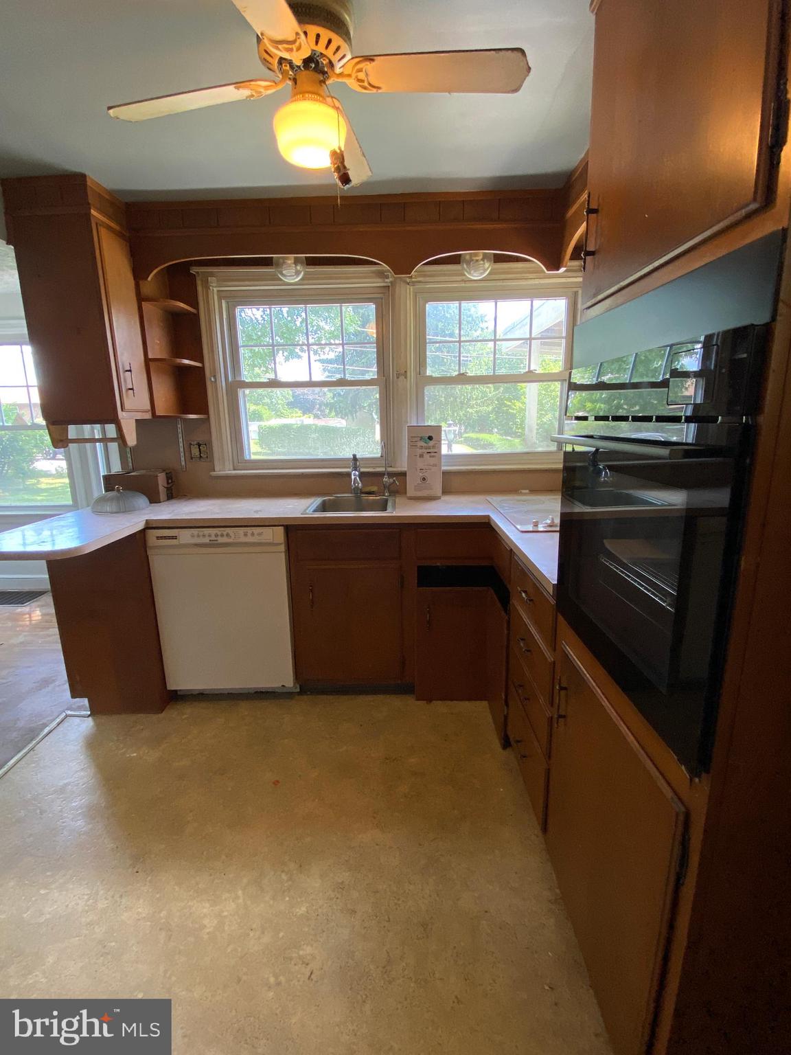 RIVERVIEW PARK - Residential