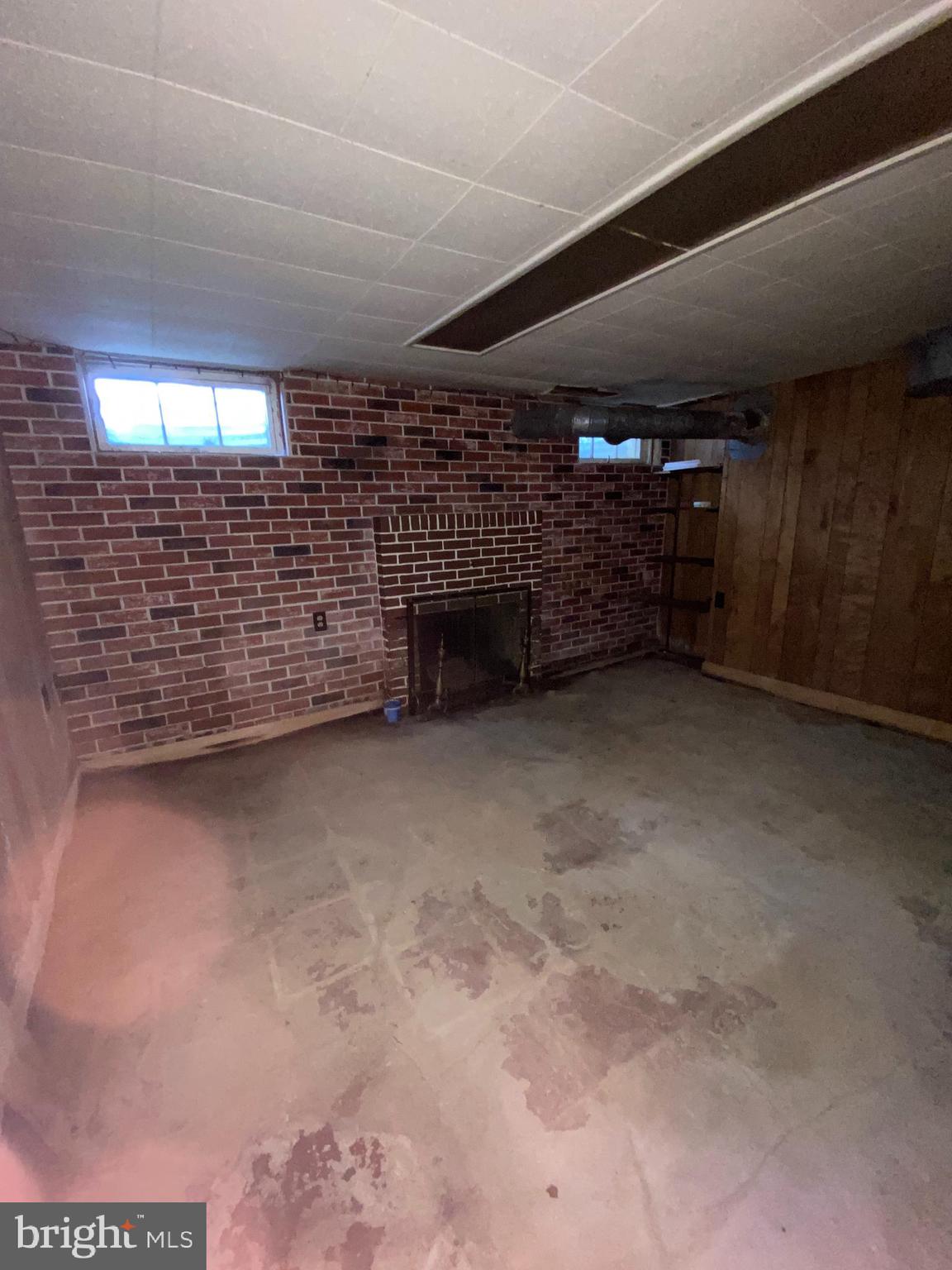 RIVERVIEW PARK - Residential