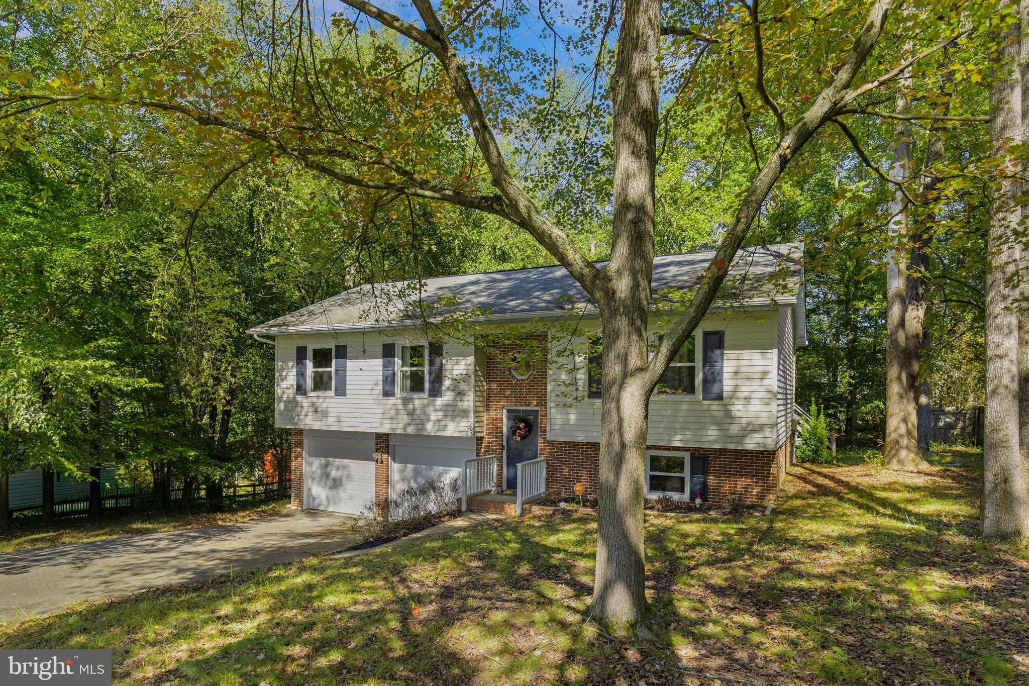 1703 SHERWOOD