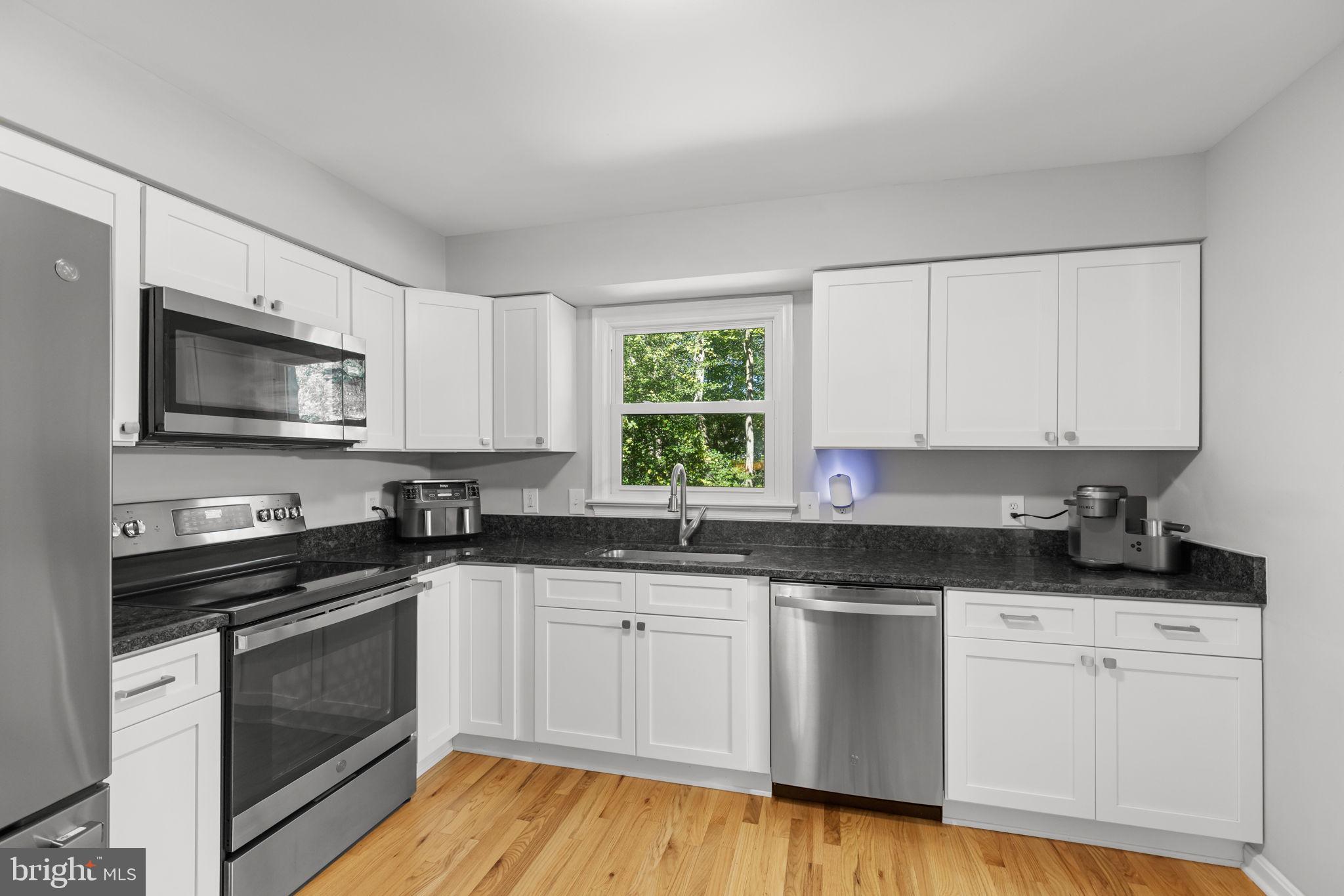 GRAFTON VILLAGE - Residential