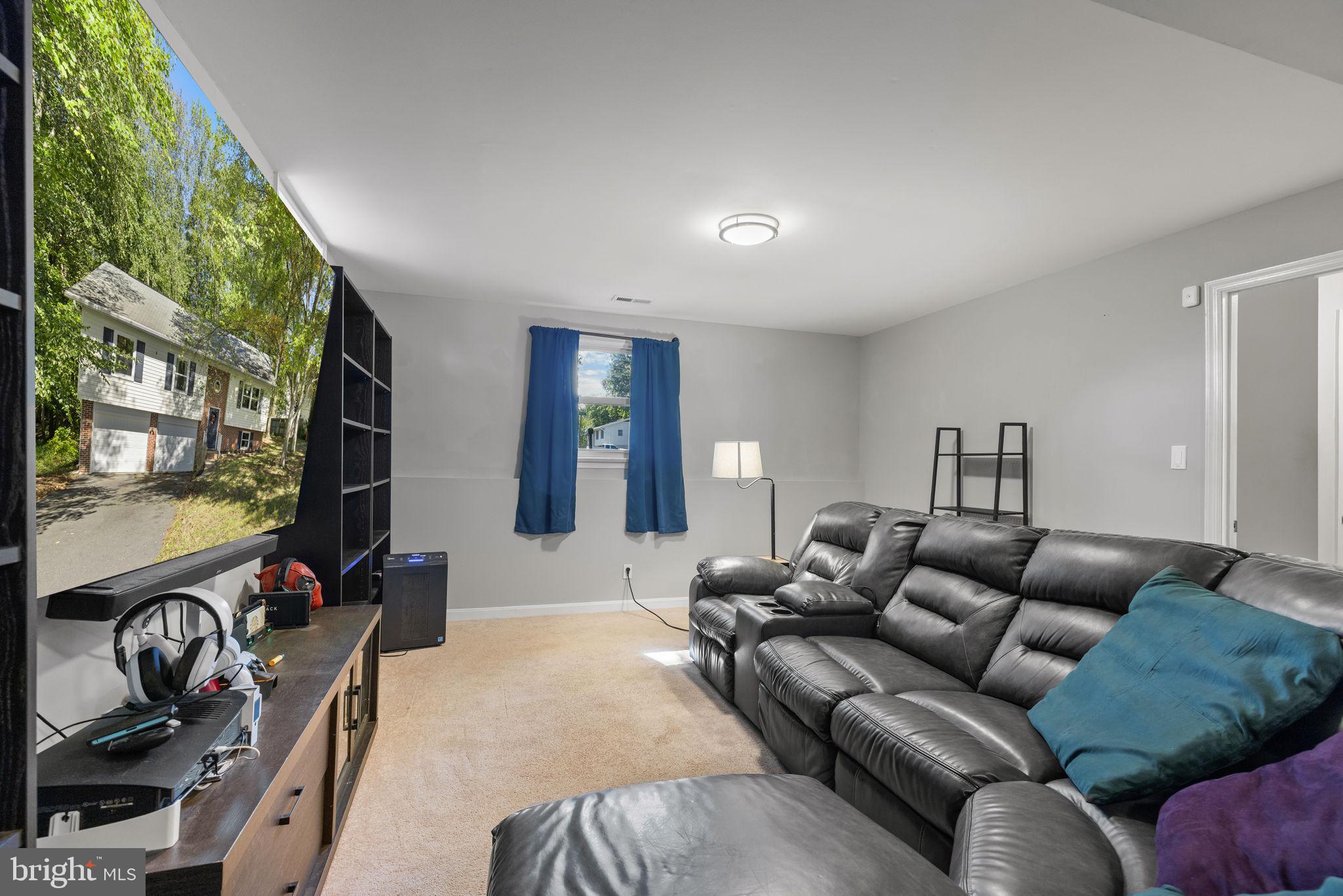 GRAFTON VILLAGE - Residential