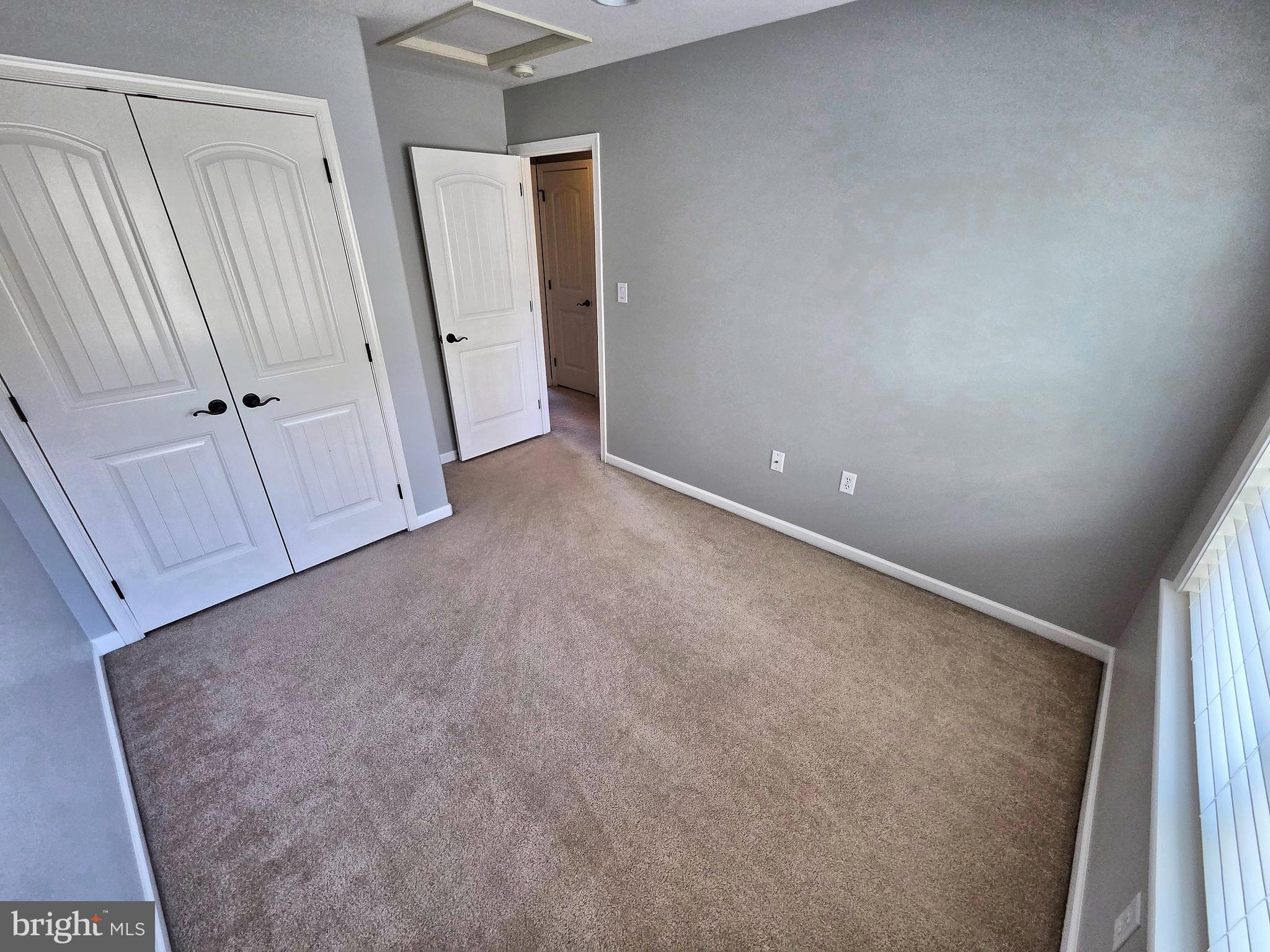 EAGLEVIEW ESTATES - Residential