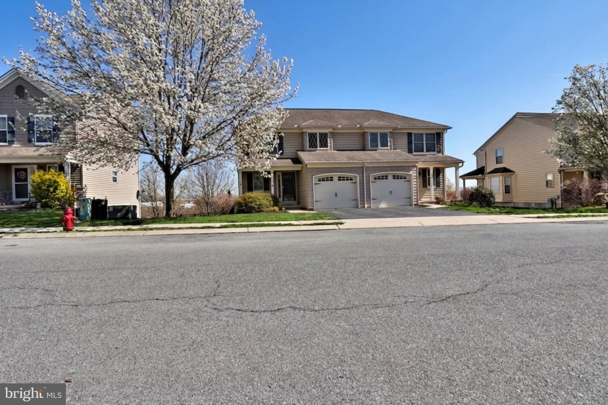 EAGLEVIEW ESTATES - Residential