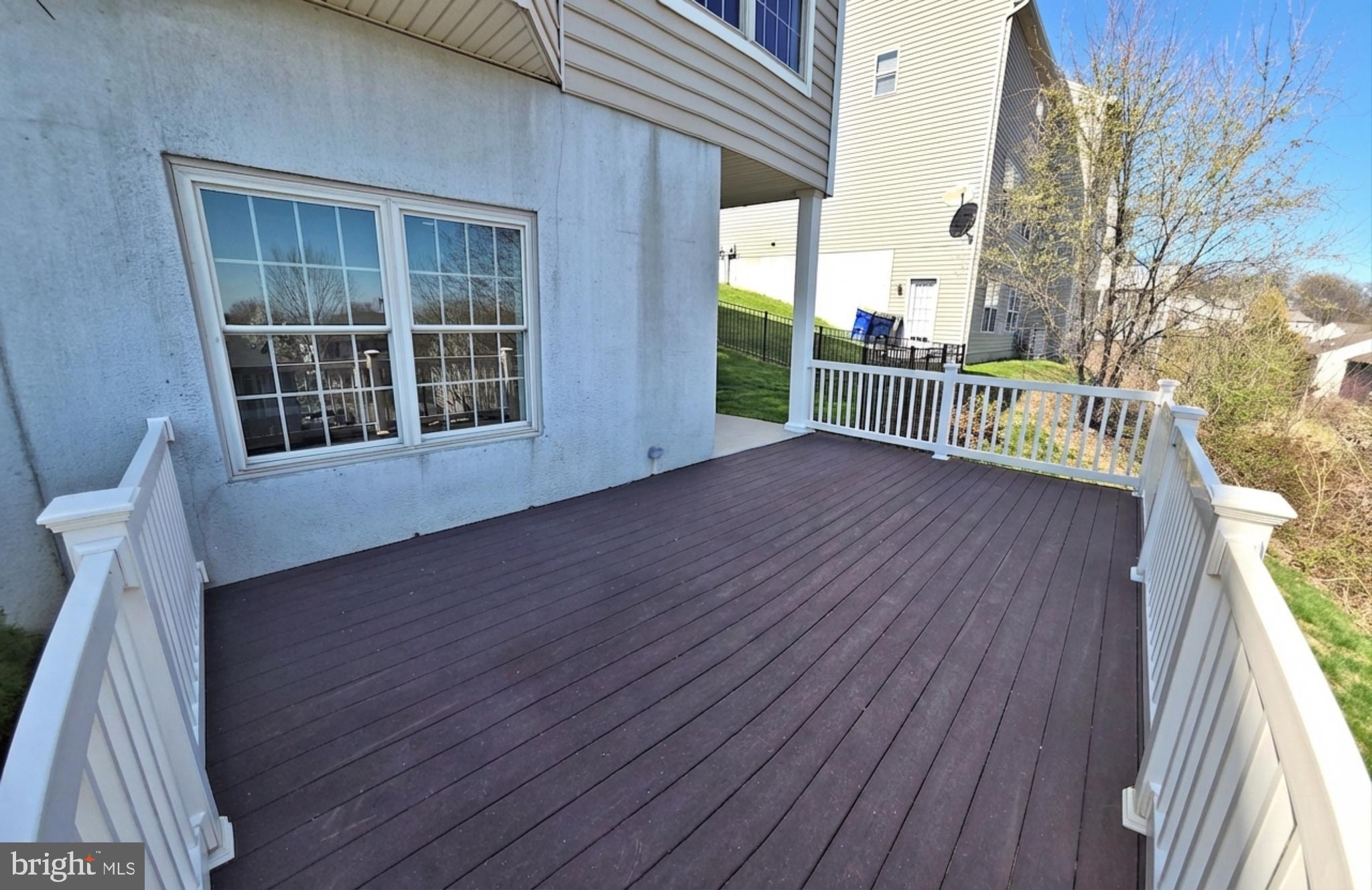 EAGLEVIEW ESTATES - Residential