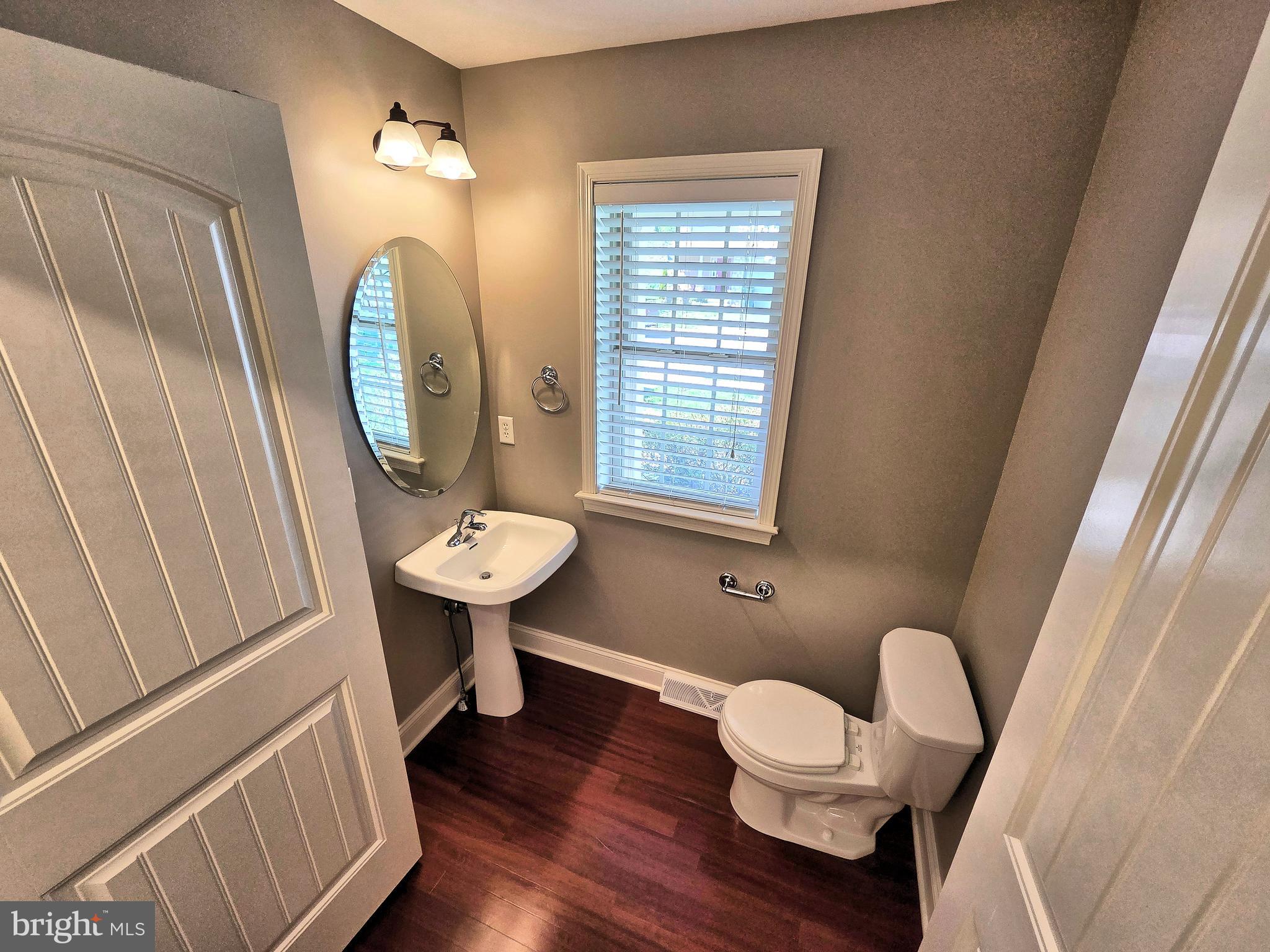 EAGLEVIEW ESTATES - Residential