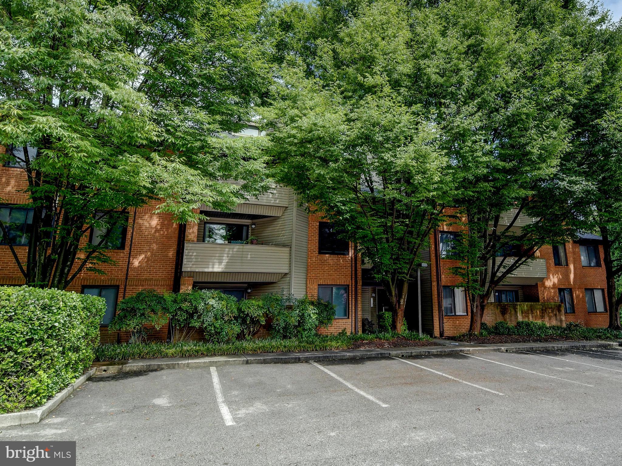 MOUNT WASHINGTON - Residential