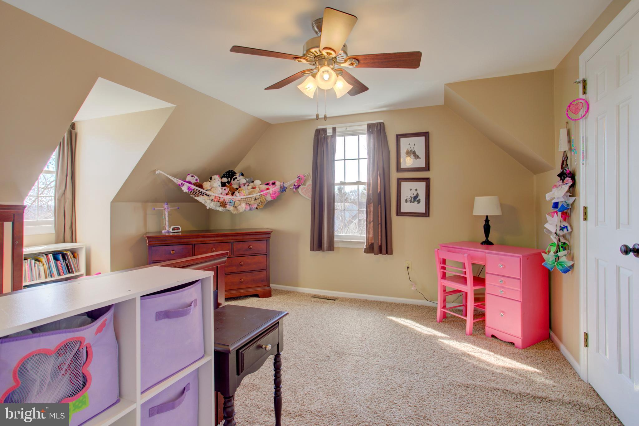 HEMPFIELD GREEN - Residential