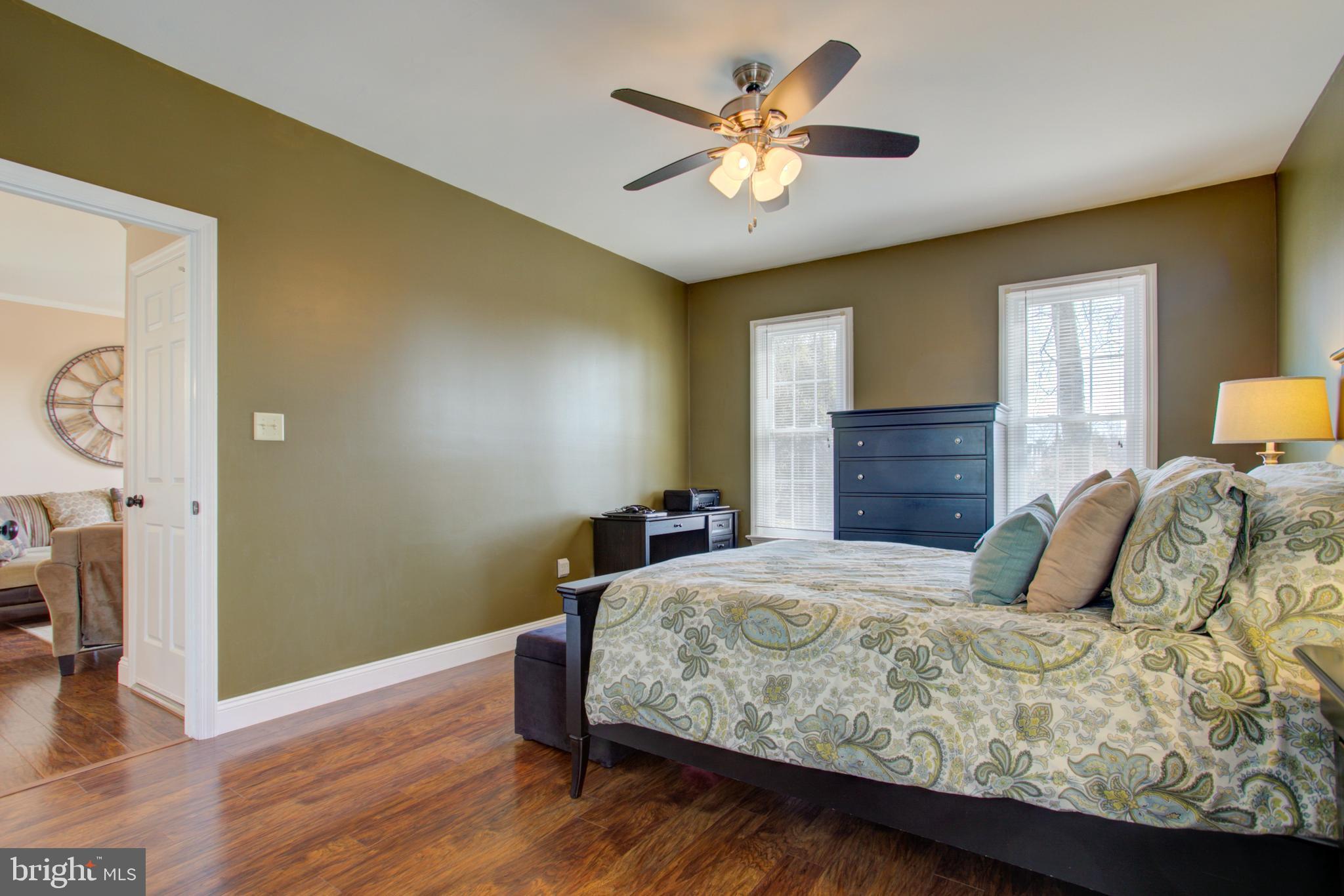 HEMPFIELD GREEN - Residential