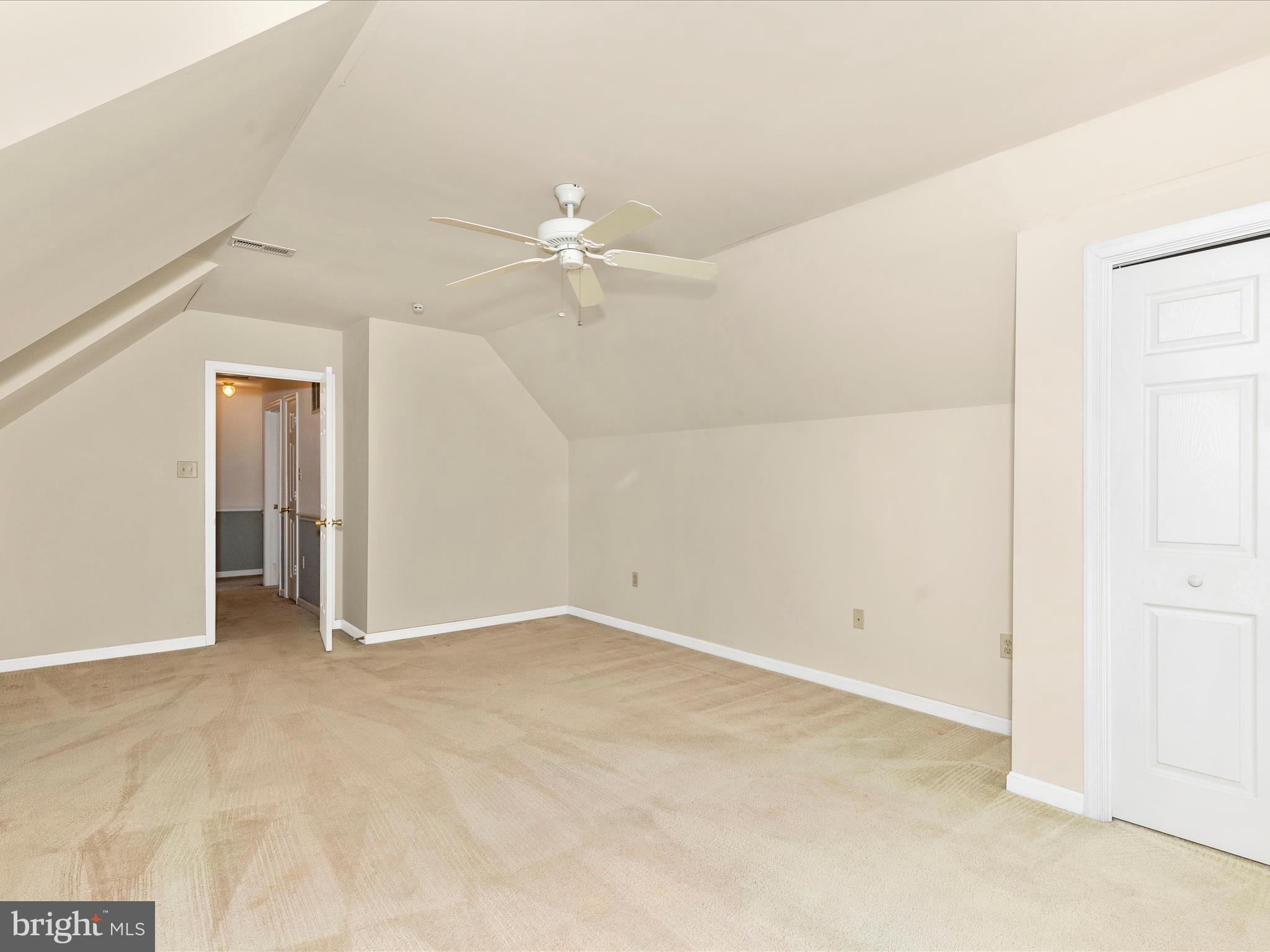 EMMIT RIDGE - Residential