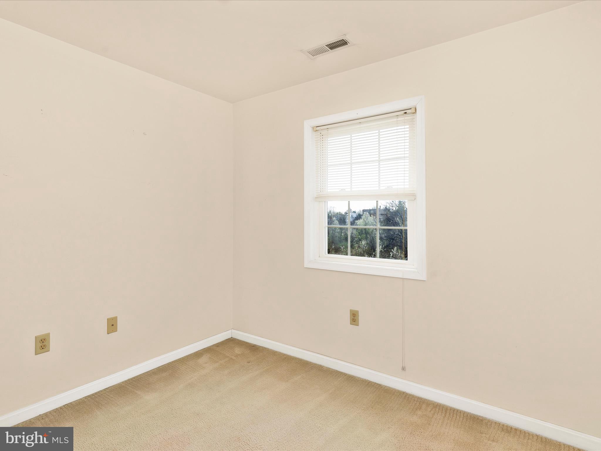 EMMIT RIDGE - Residential