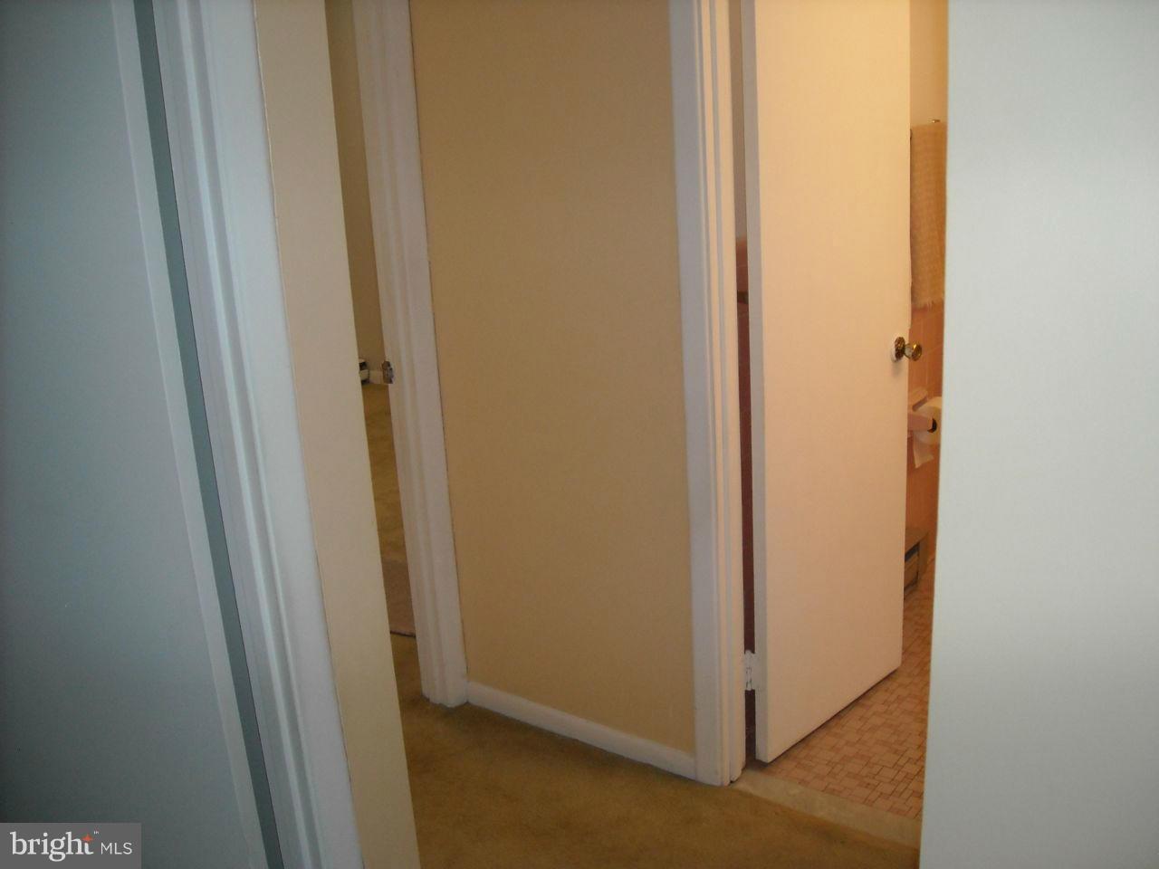 JAMES LEE - Residential