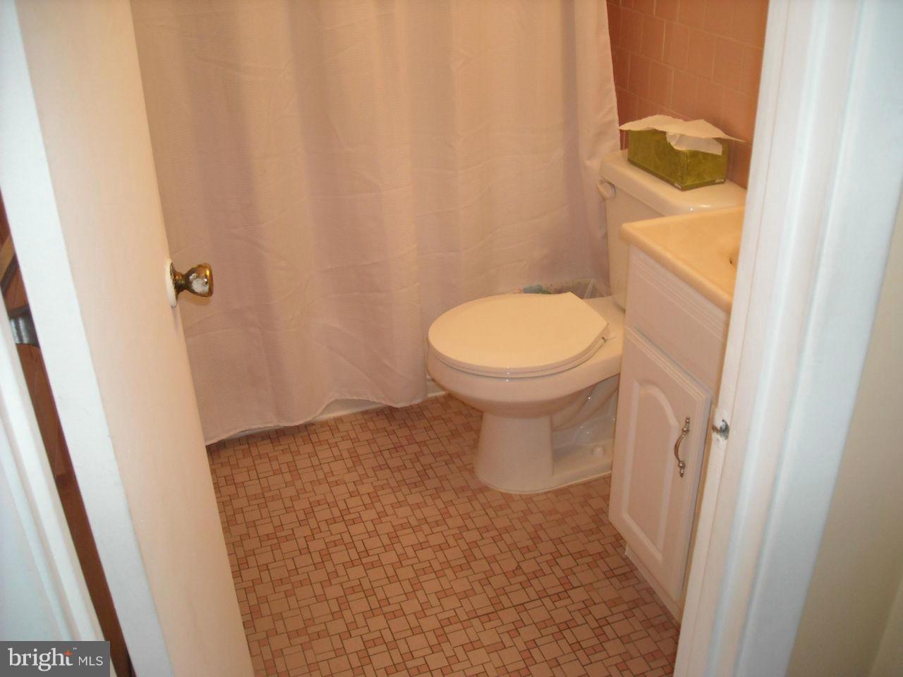 JAMES LEE - Residential