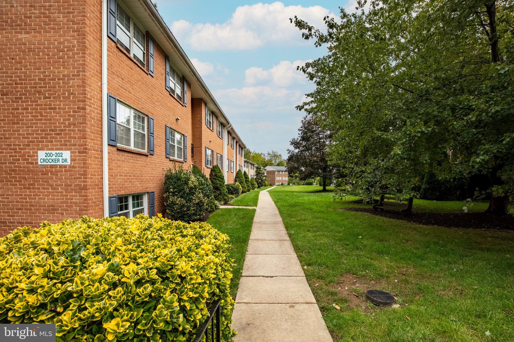 HICKORY HILLS CONDOMINIUMS - Residential
