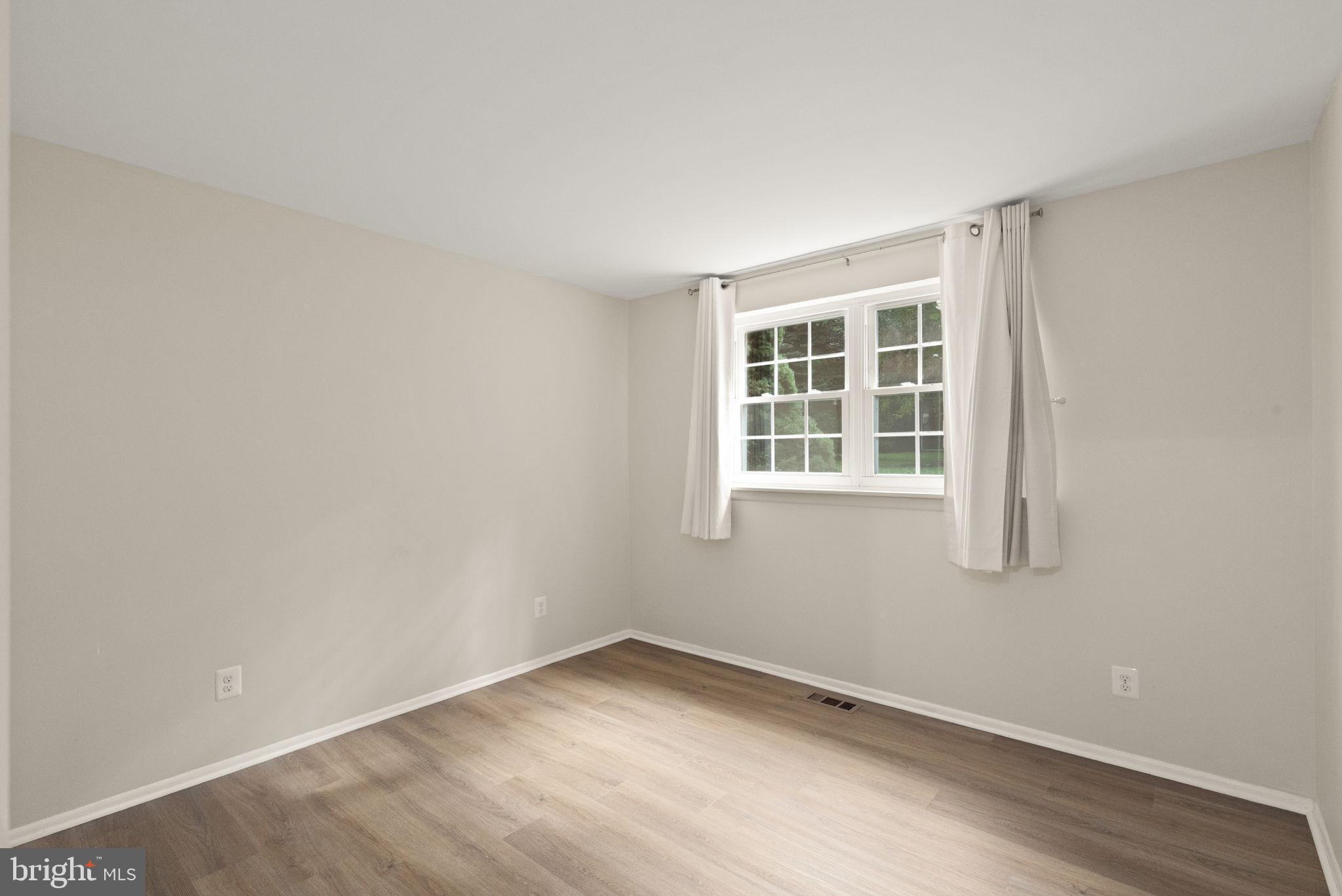 HICKORY HILLS CONDOMINIUMS - Residential