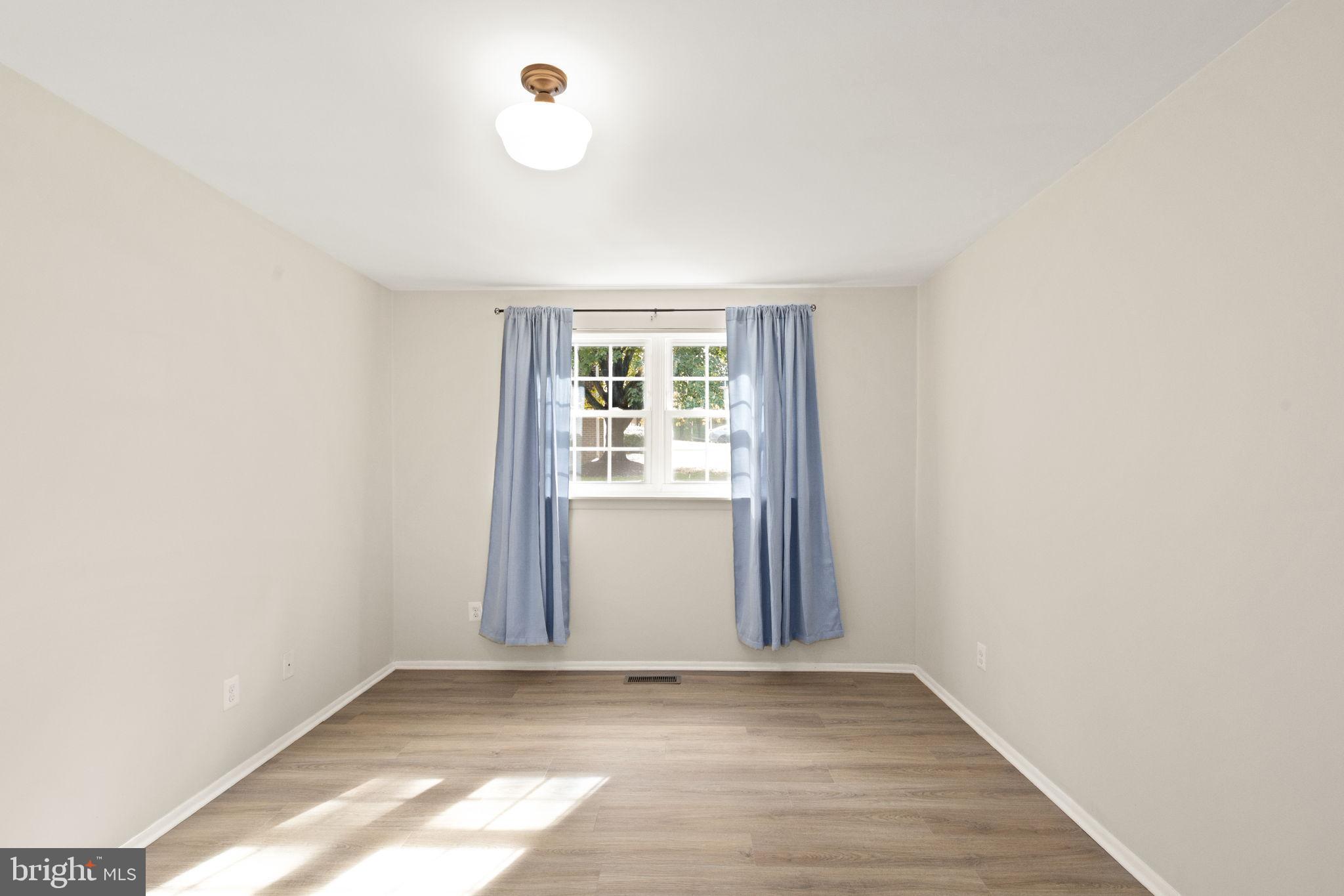 HICKORY HILLS CONDOMINIUMS - Residential