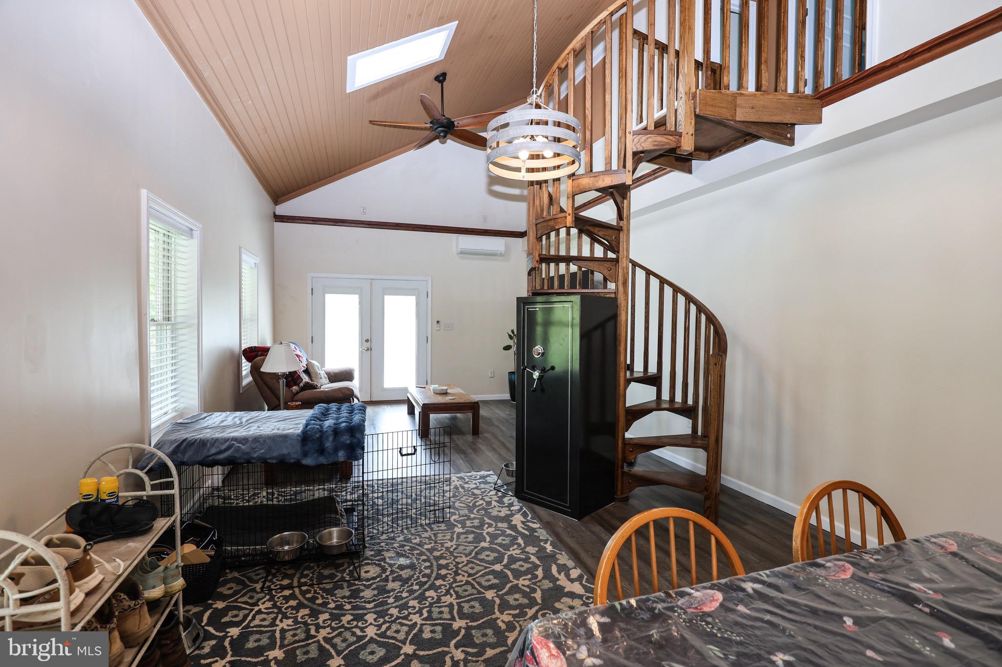 OUTWOOD - Residential