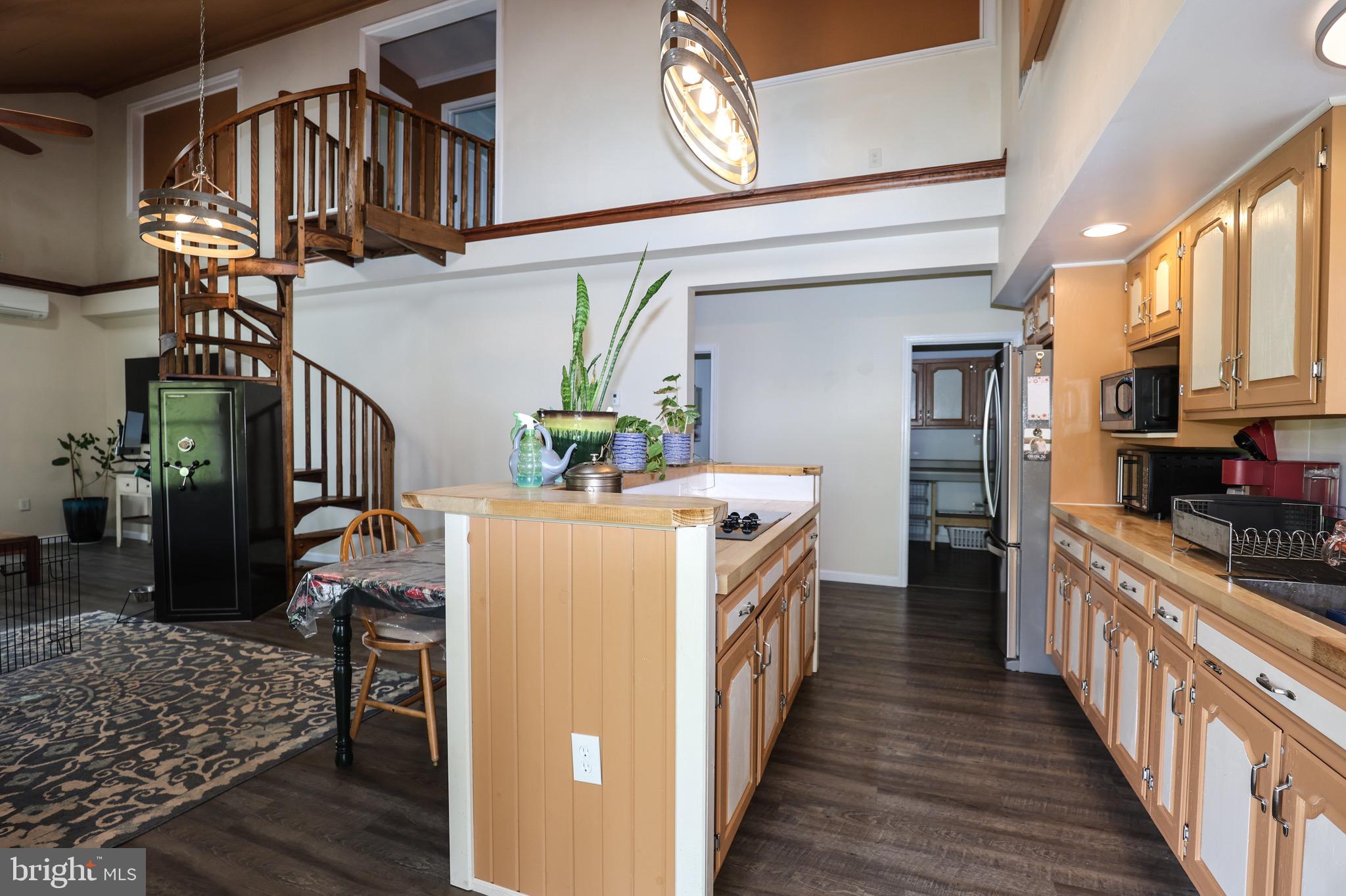 OUTWOOD - Residential