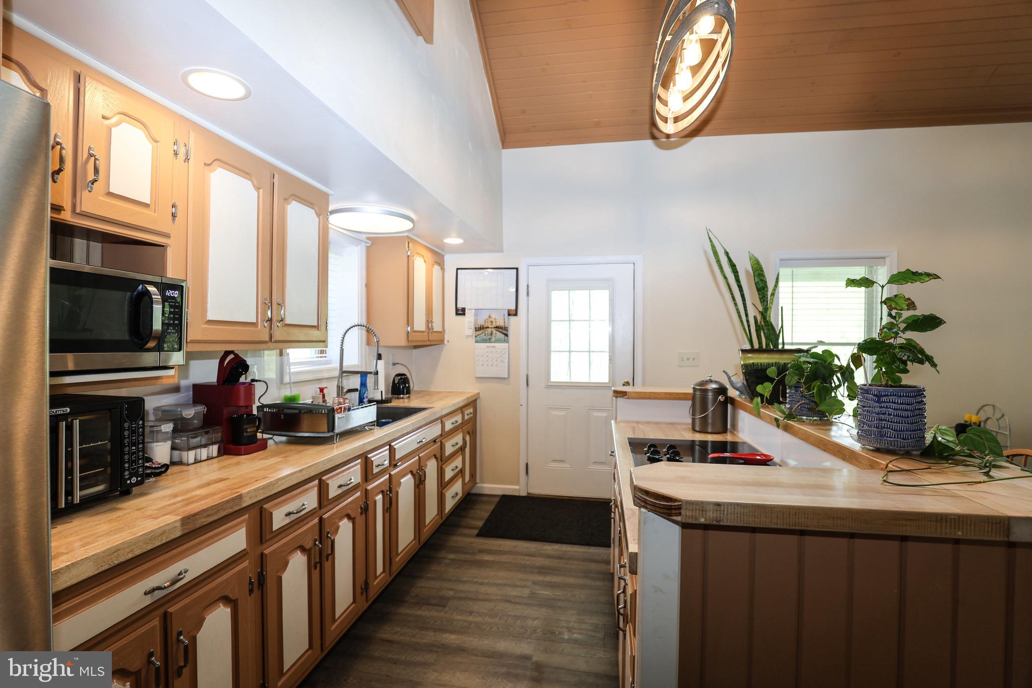 OUTWOOD - Residential