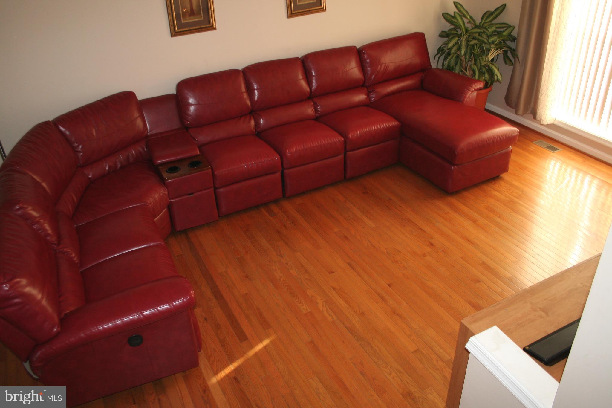 PARADISE - Residential Lease