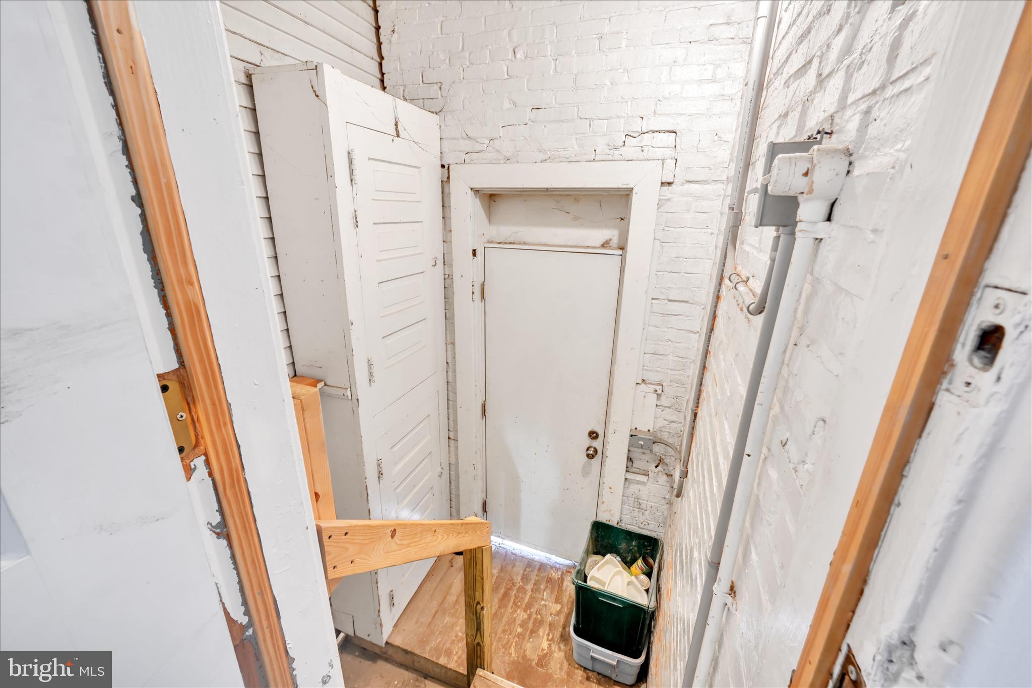 LANCASTER CITY WARD 2 - Residential Income