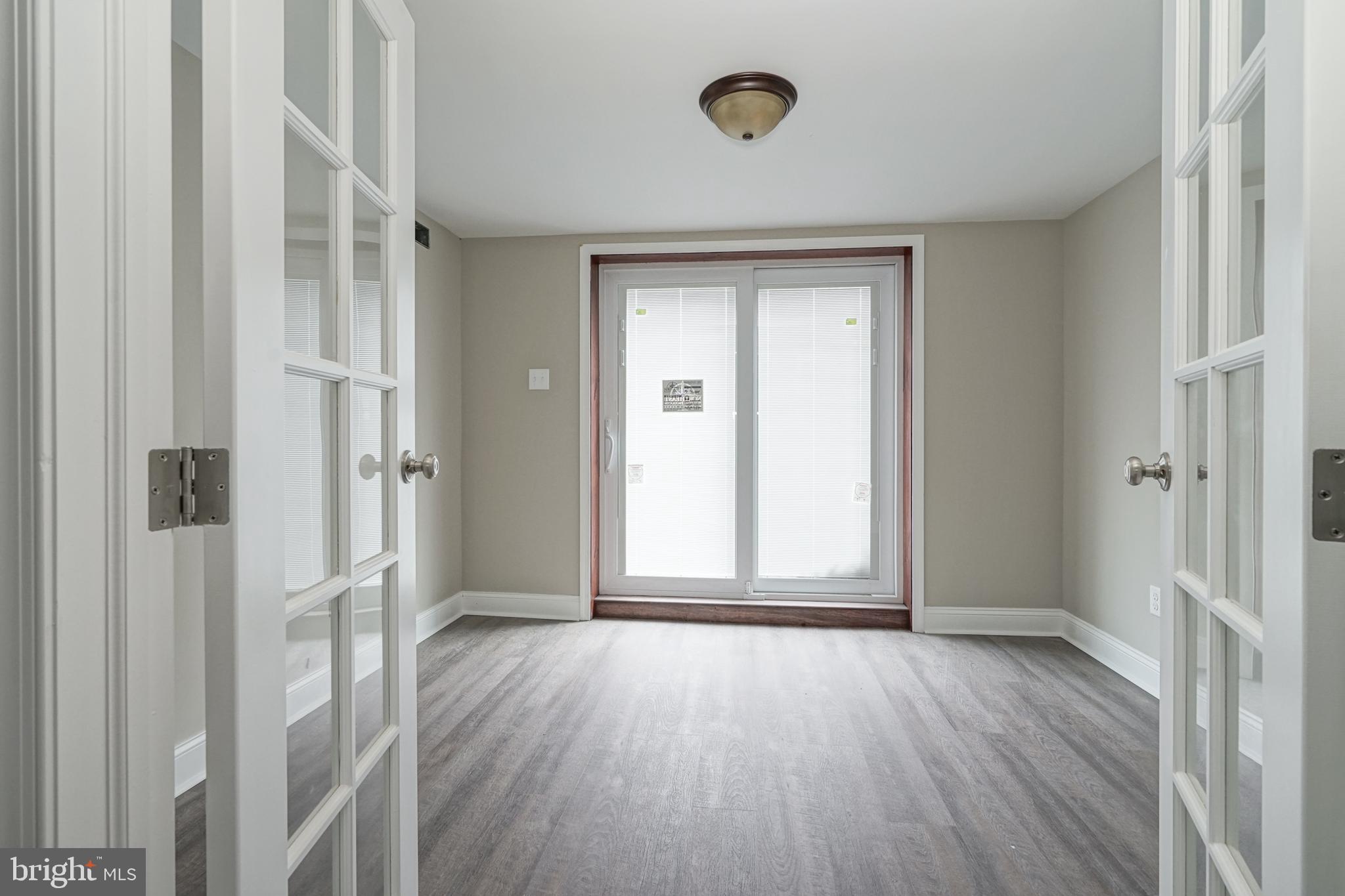 SOMERTON - Residential