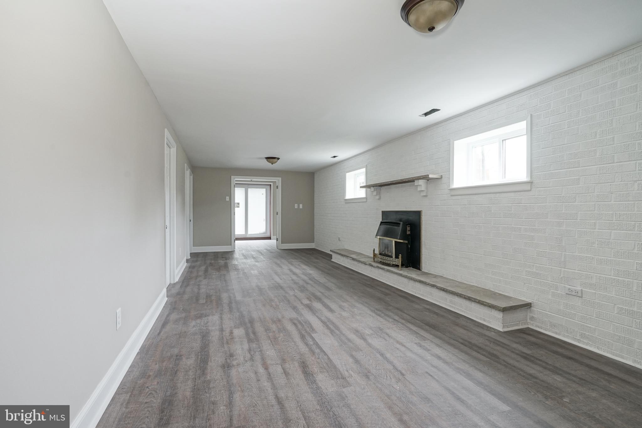 SOMERTON - Residential