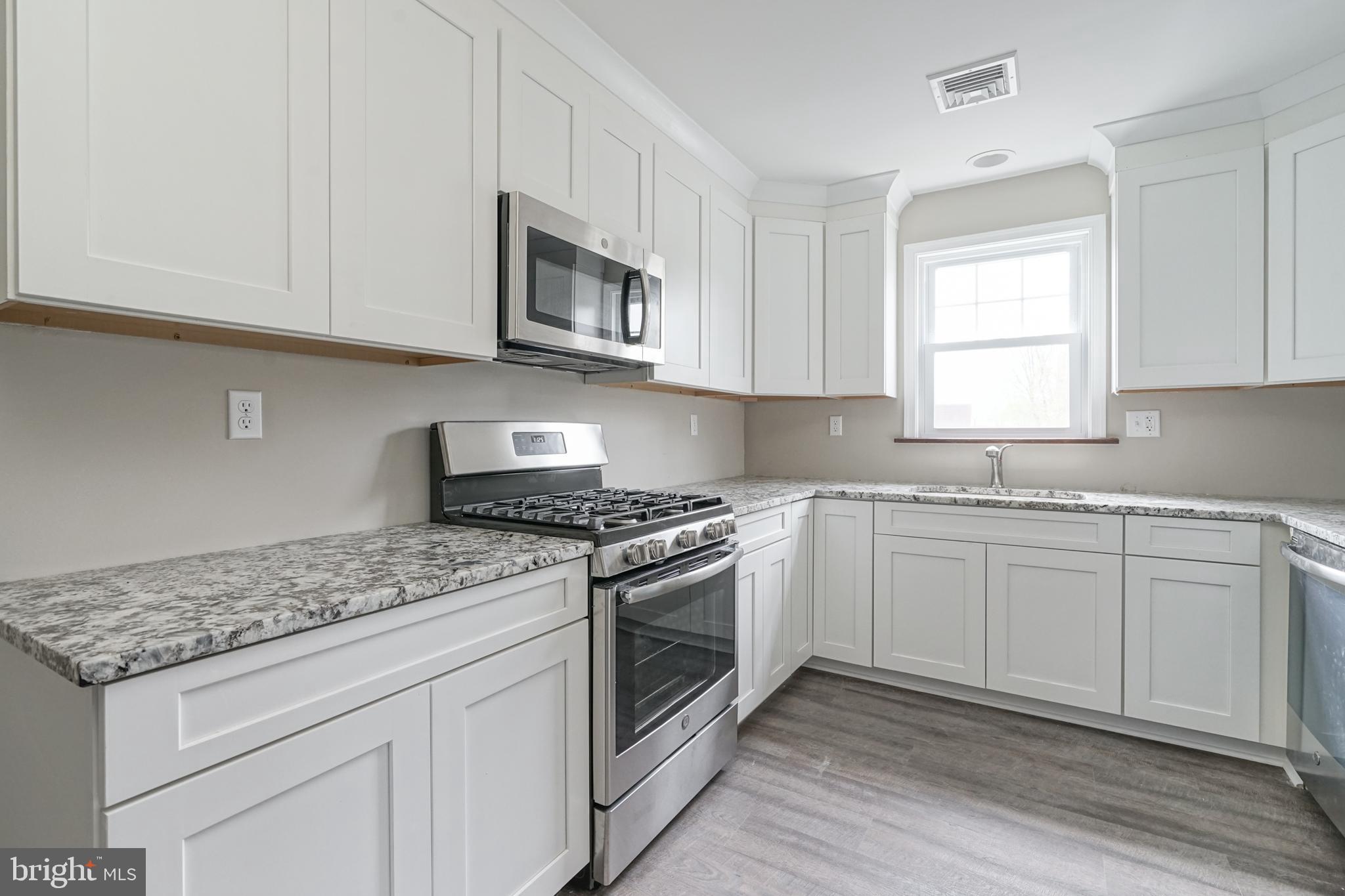 SOMERTON - Residential