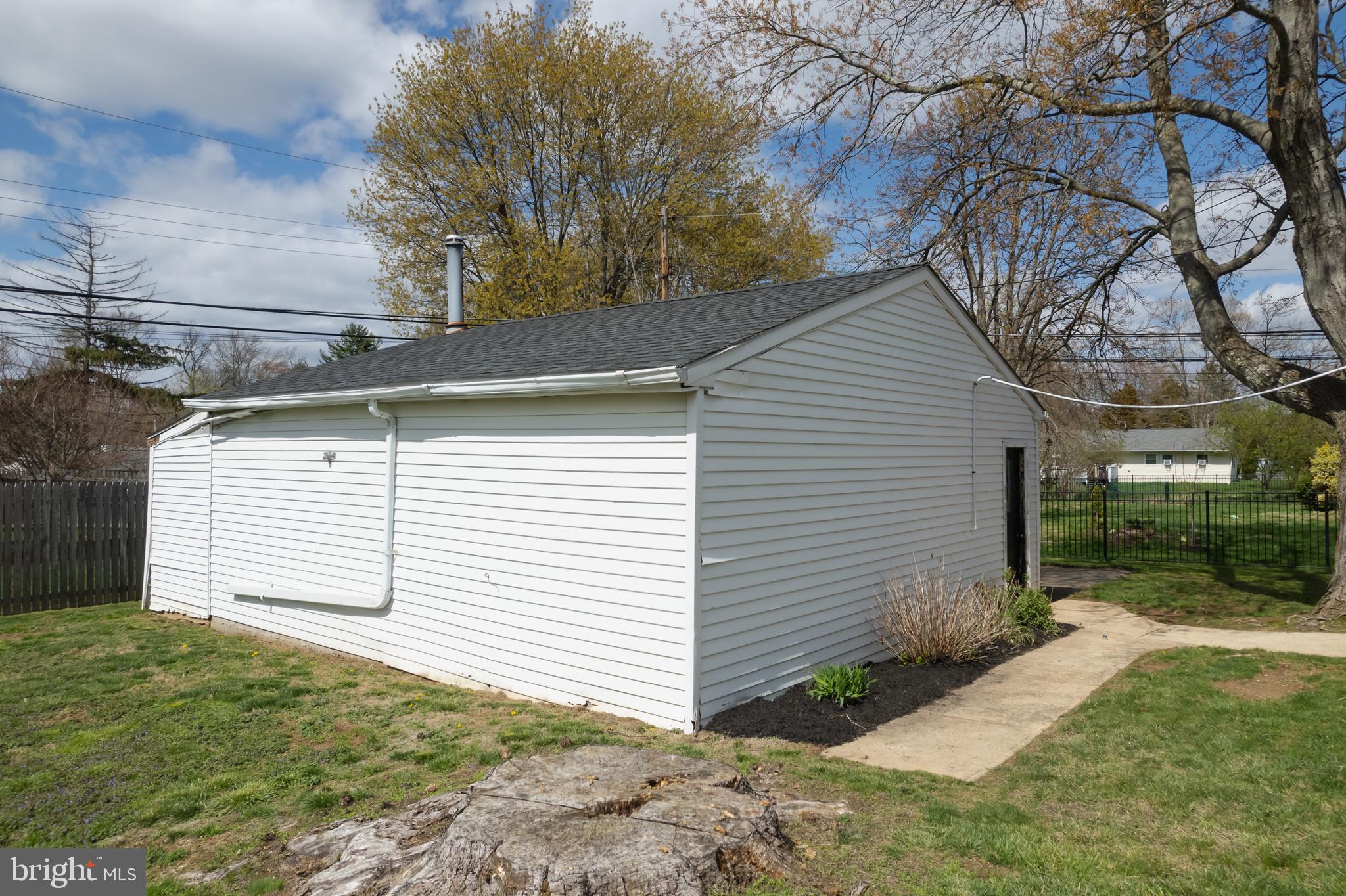 IVY RIDGE - Residential