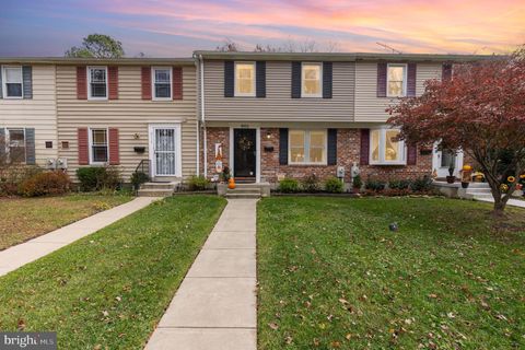 9115 THROGMORTON PARKVILLE MD 21234